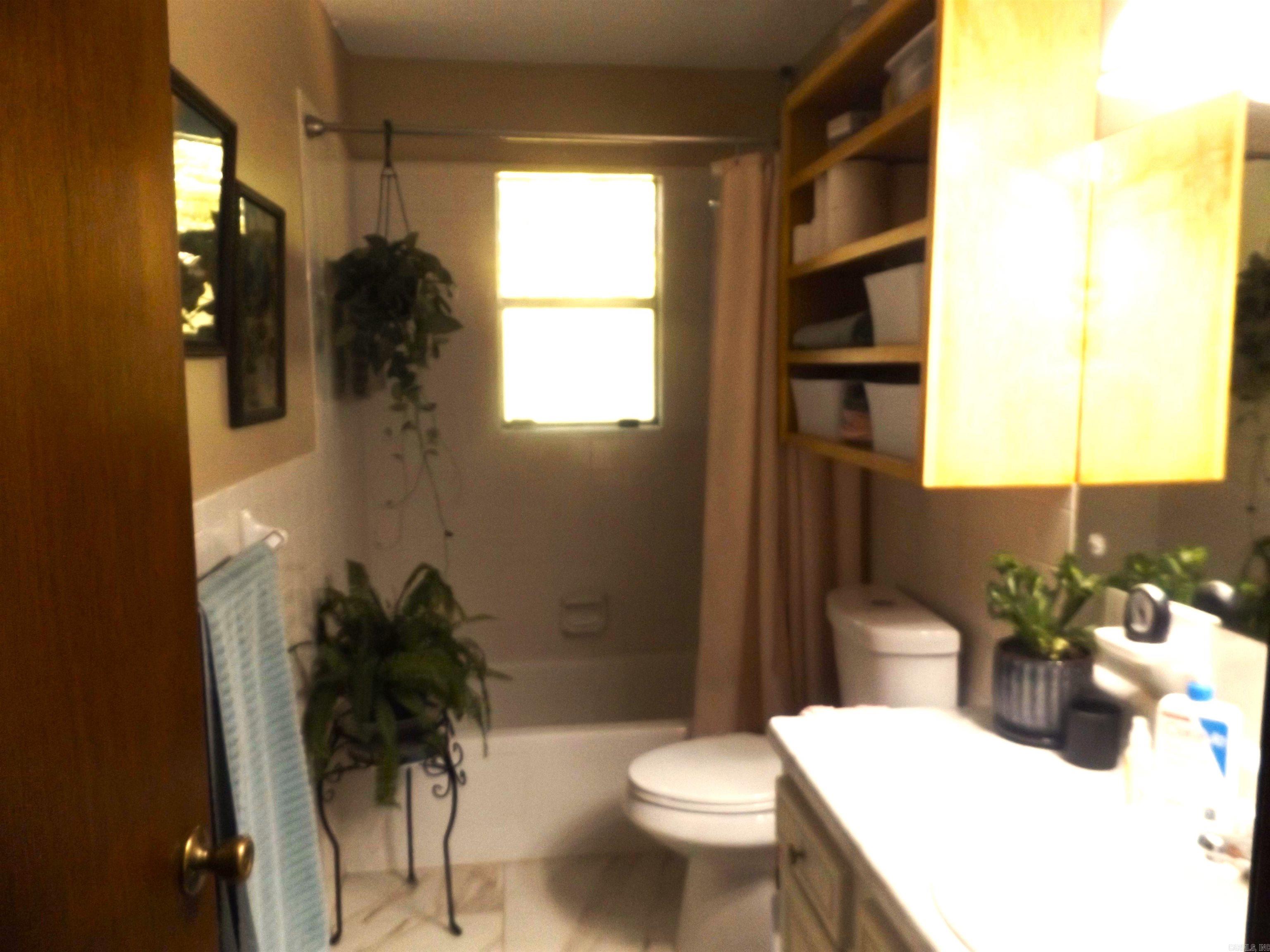 1602 Lakeshore  Bull Shoals, AR