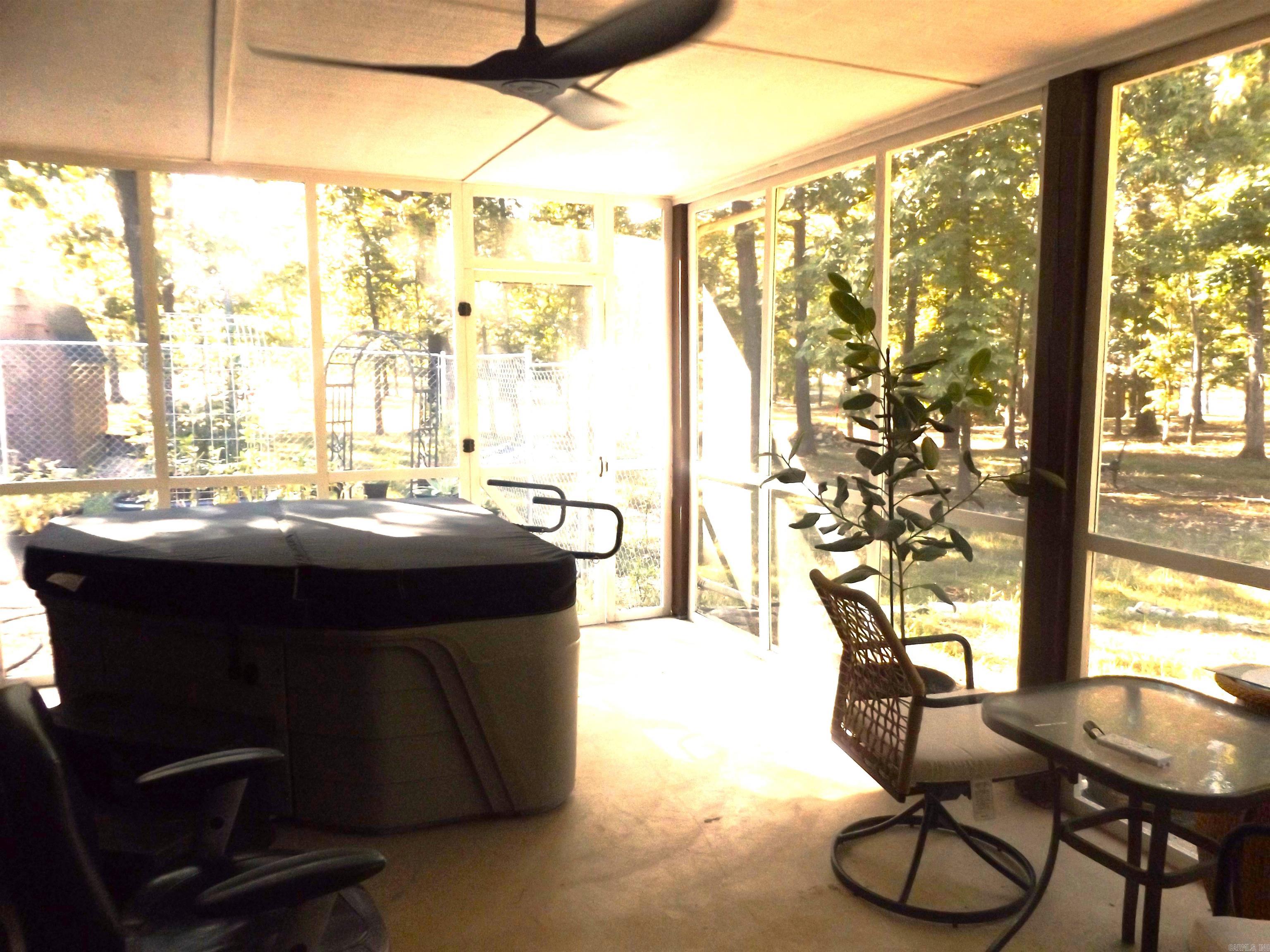 1602 Lakeshore  Bull Shoals, AR