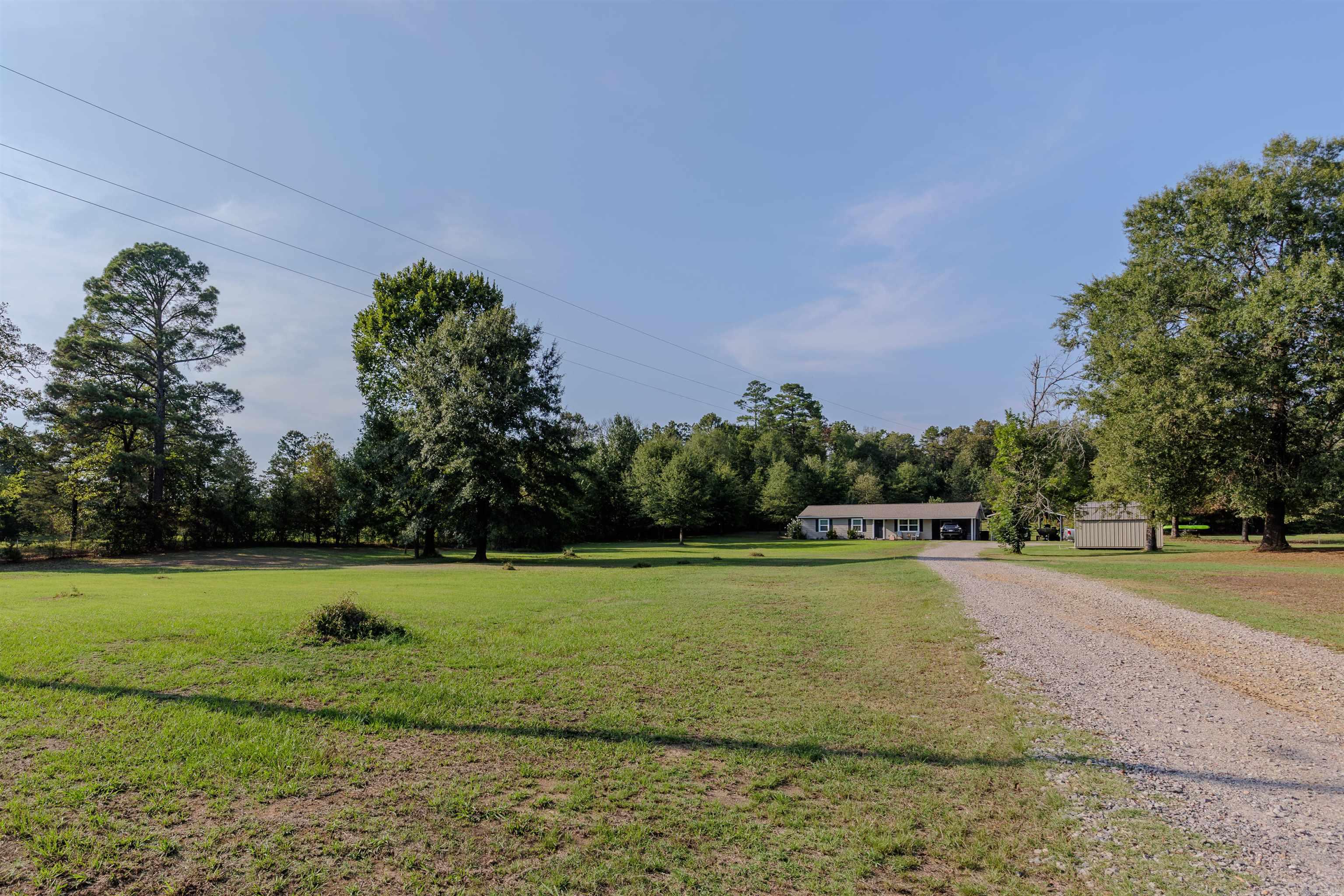 1894 Highway 60 E  Houston, AR