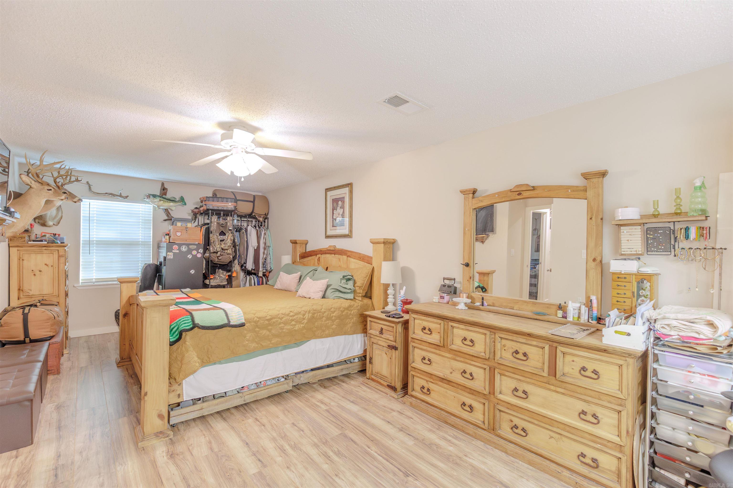 1894 Highway 60 E  Houston, AR