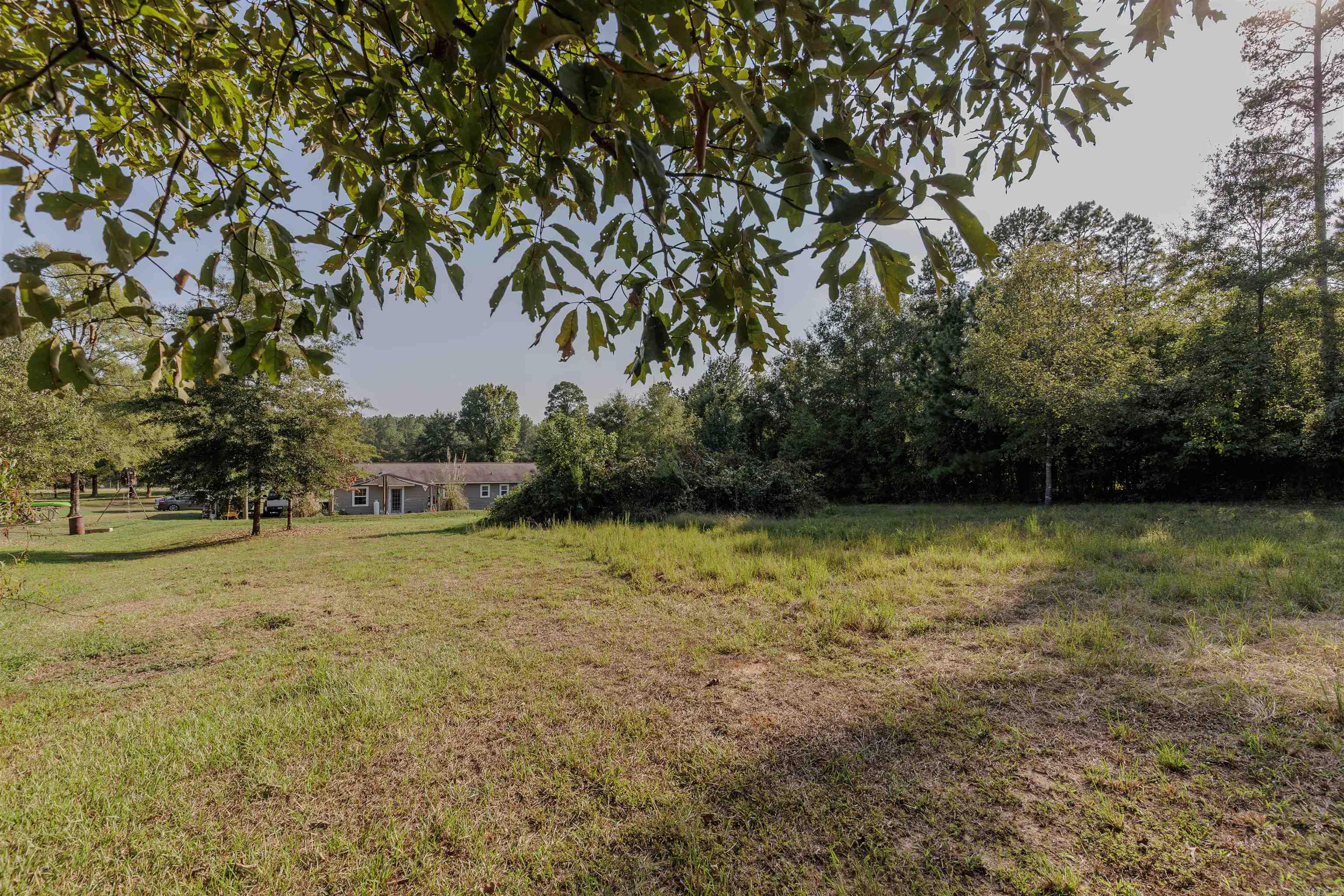 1894 Highway 60 E  Houston, AR