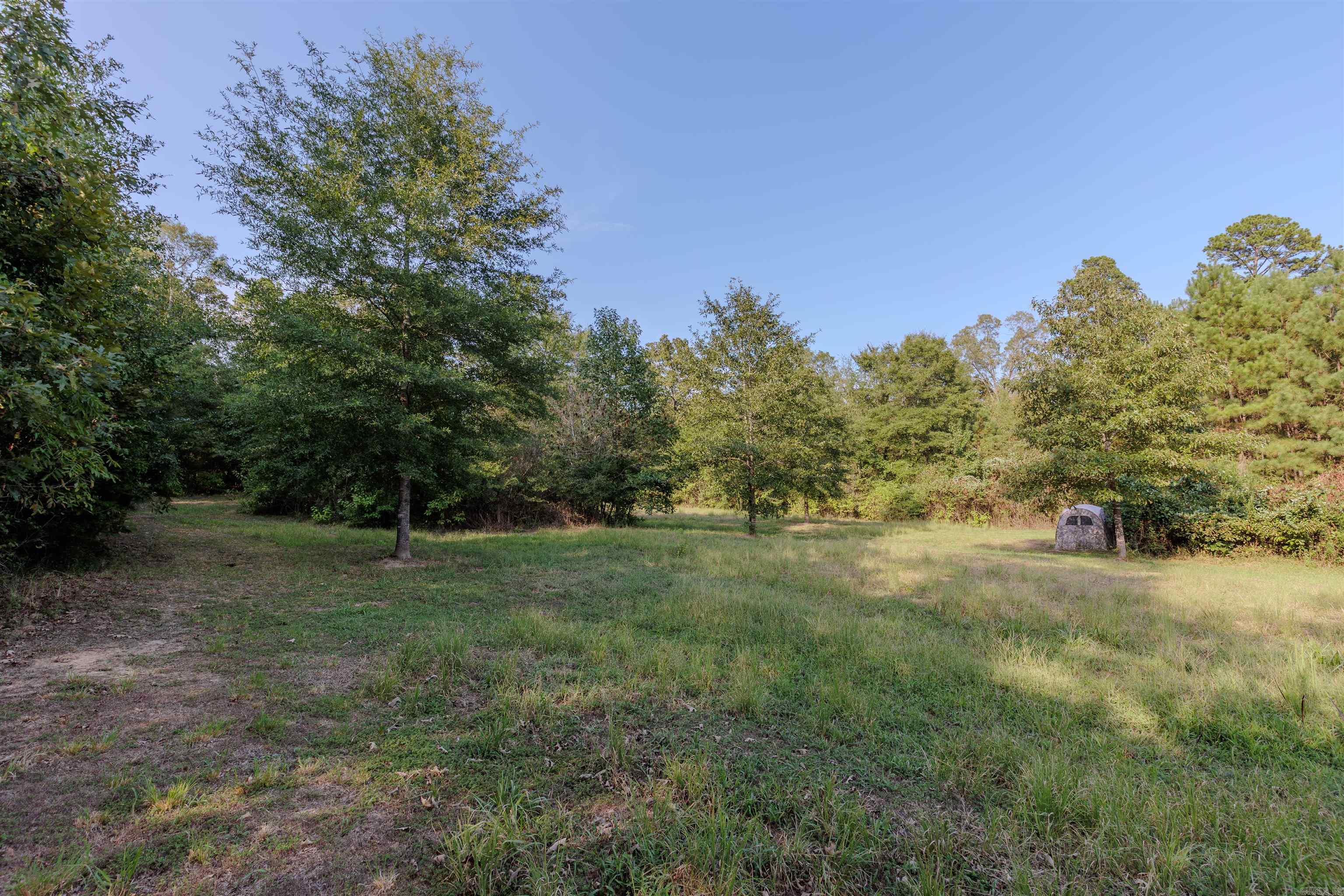 1894 Highway 60 E  Houston, AR