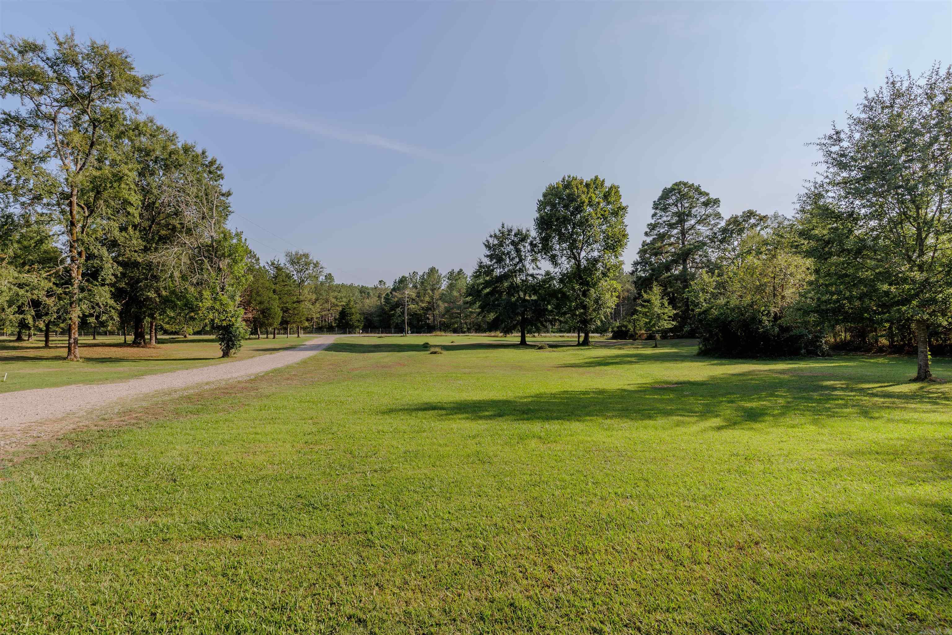 1894 Highway 60 E  Houston, AR