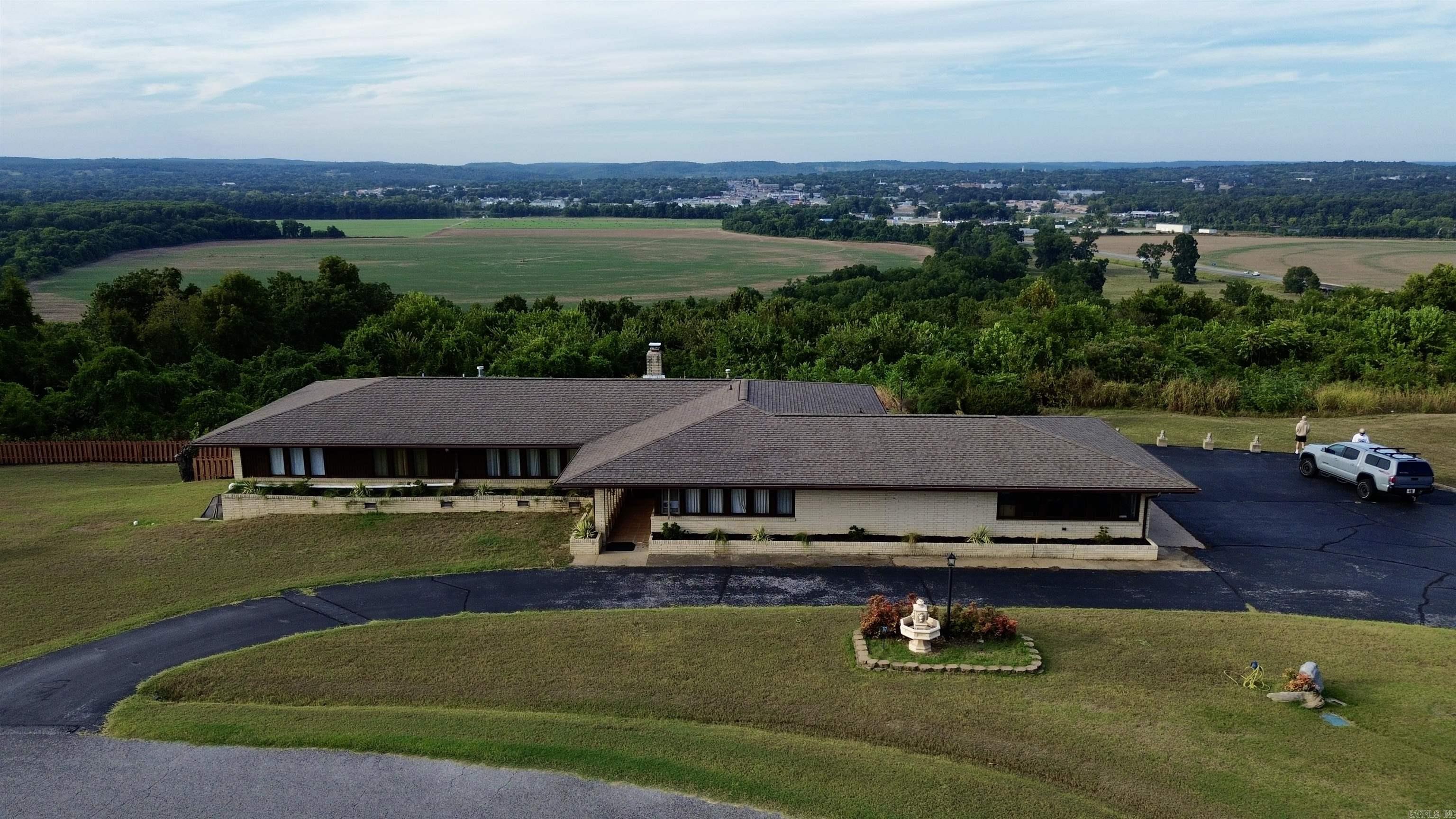 37 Chamblee Circle Southside, AR 72501