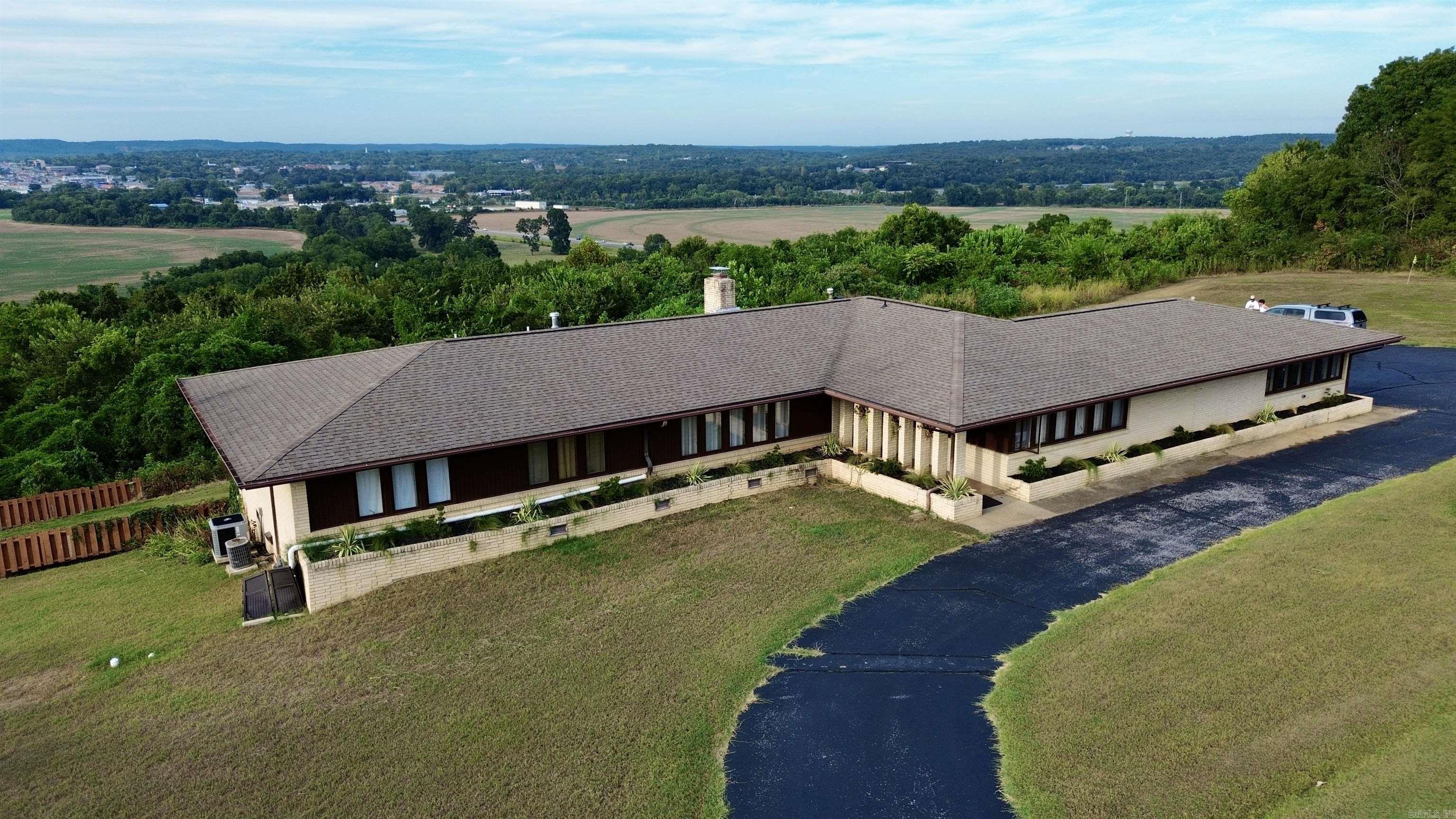 37 Chamblee Circle Southside, AR 72501