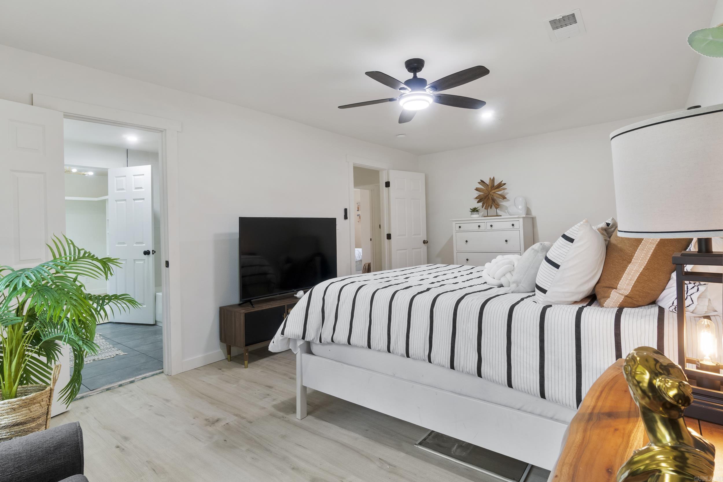 9320 Cloverhill Road Little Rock, AR 72205