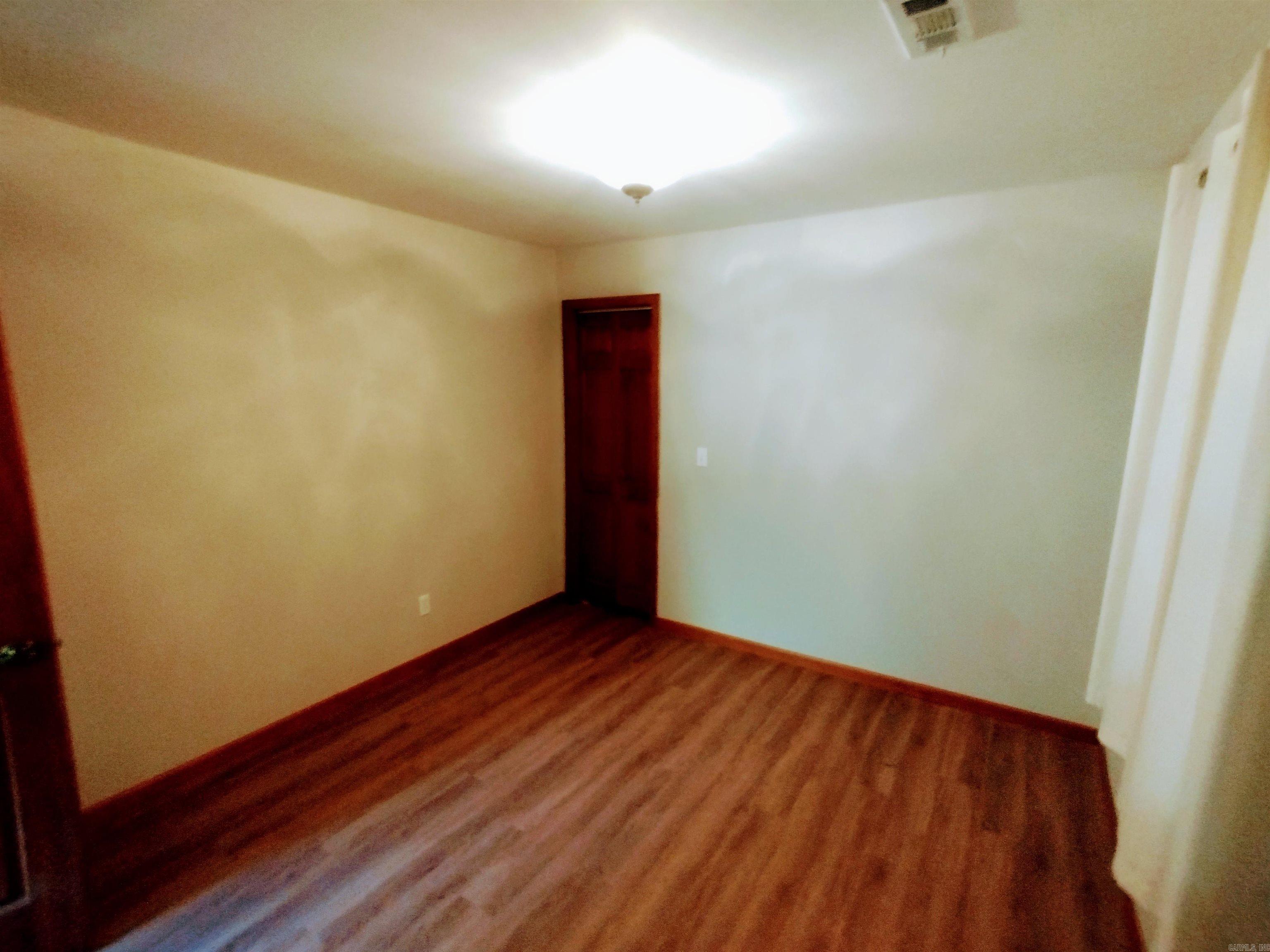 218 Cochran RD Mountain View, AR 72560