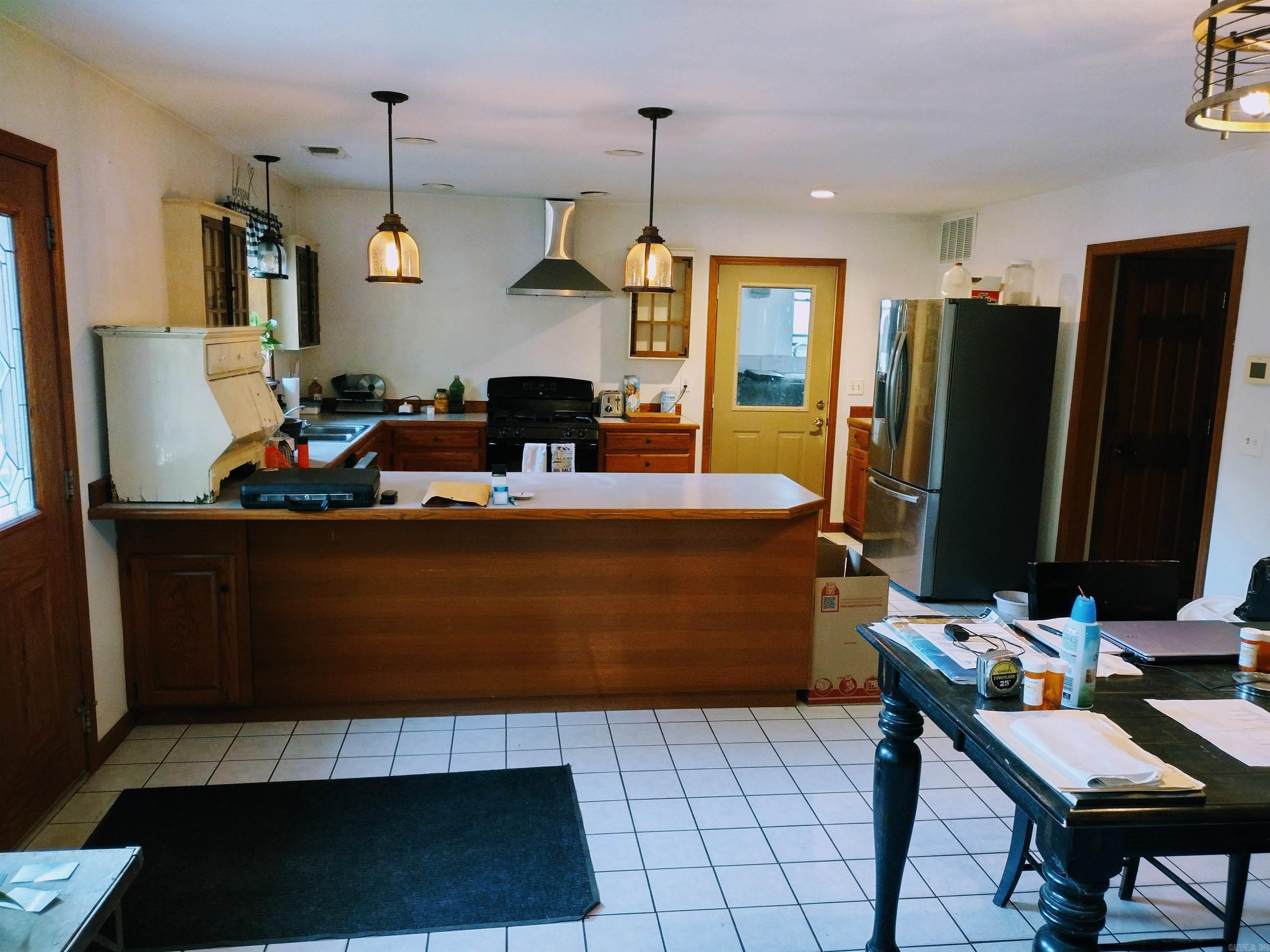 218 Cochran RD Mountain View, AR 72560