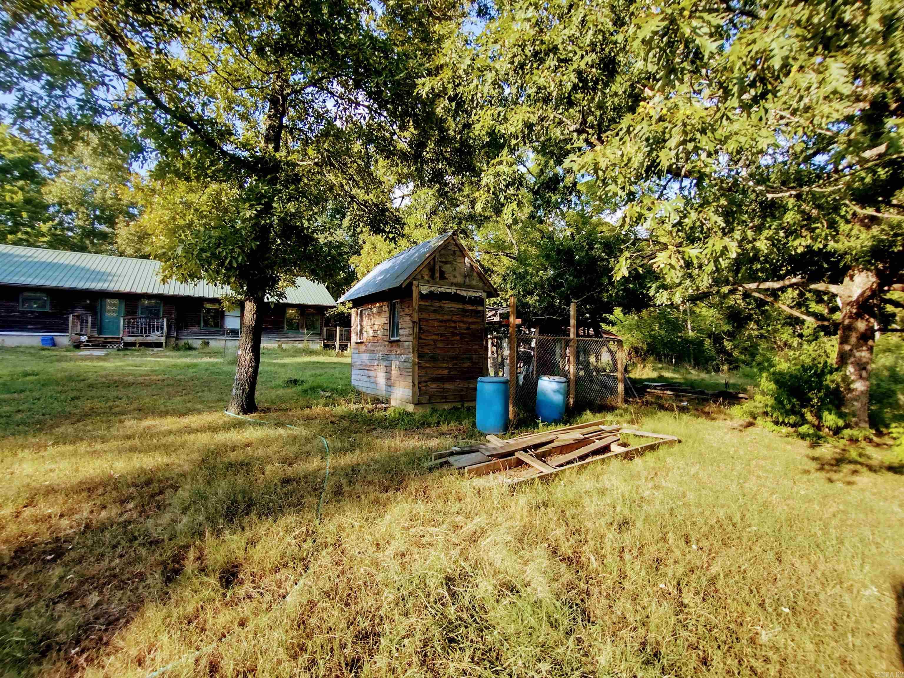 218 Cochran RD Mountain View, AR 72560