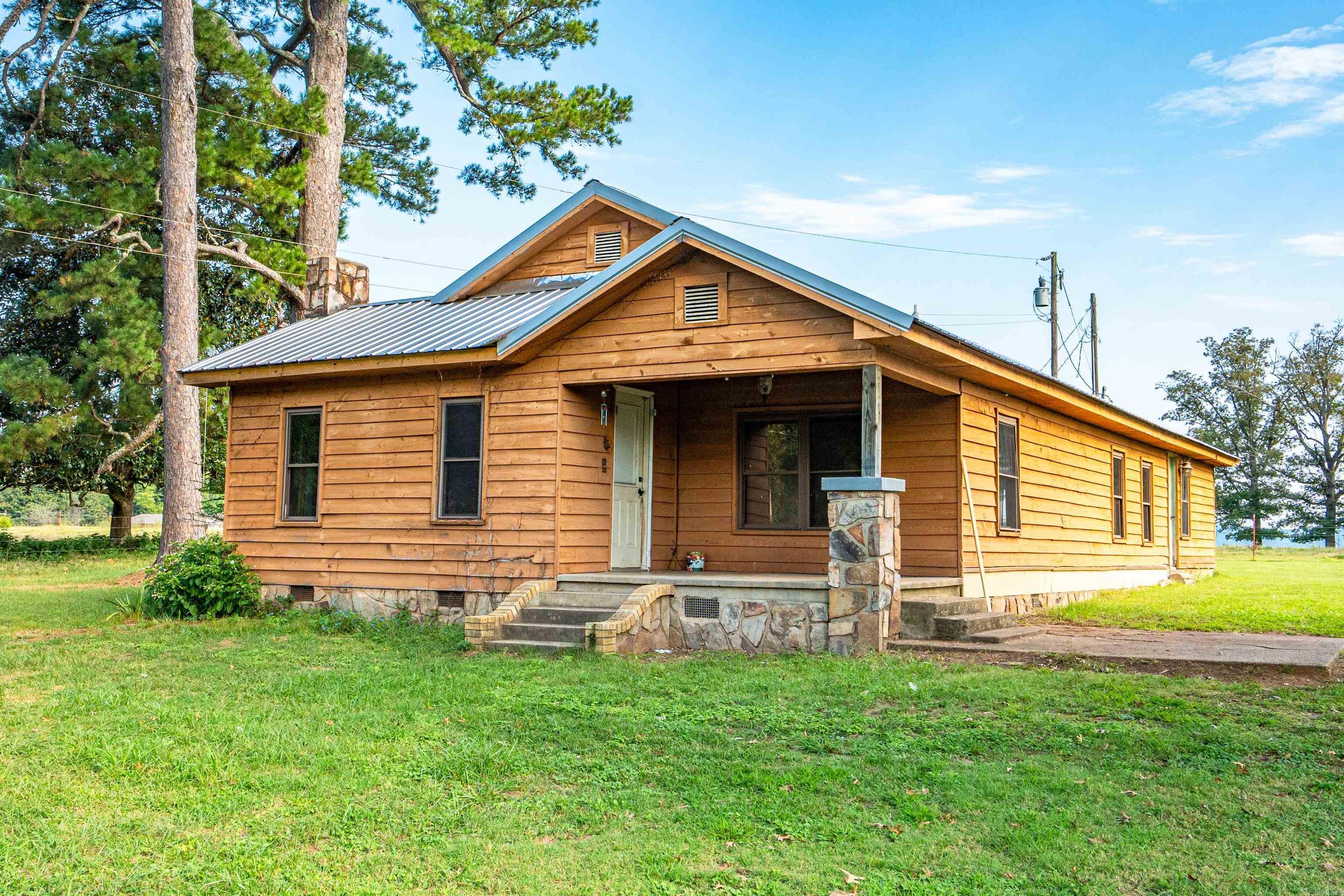 1328 W Highway 88  Oden, AR