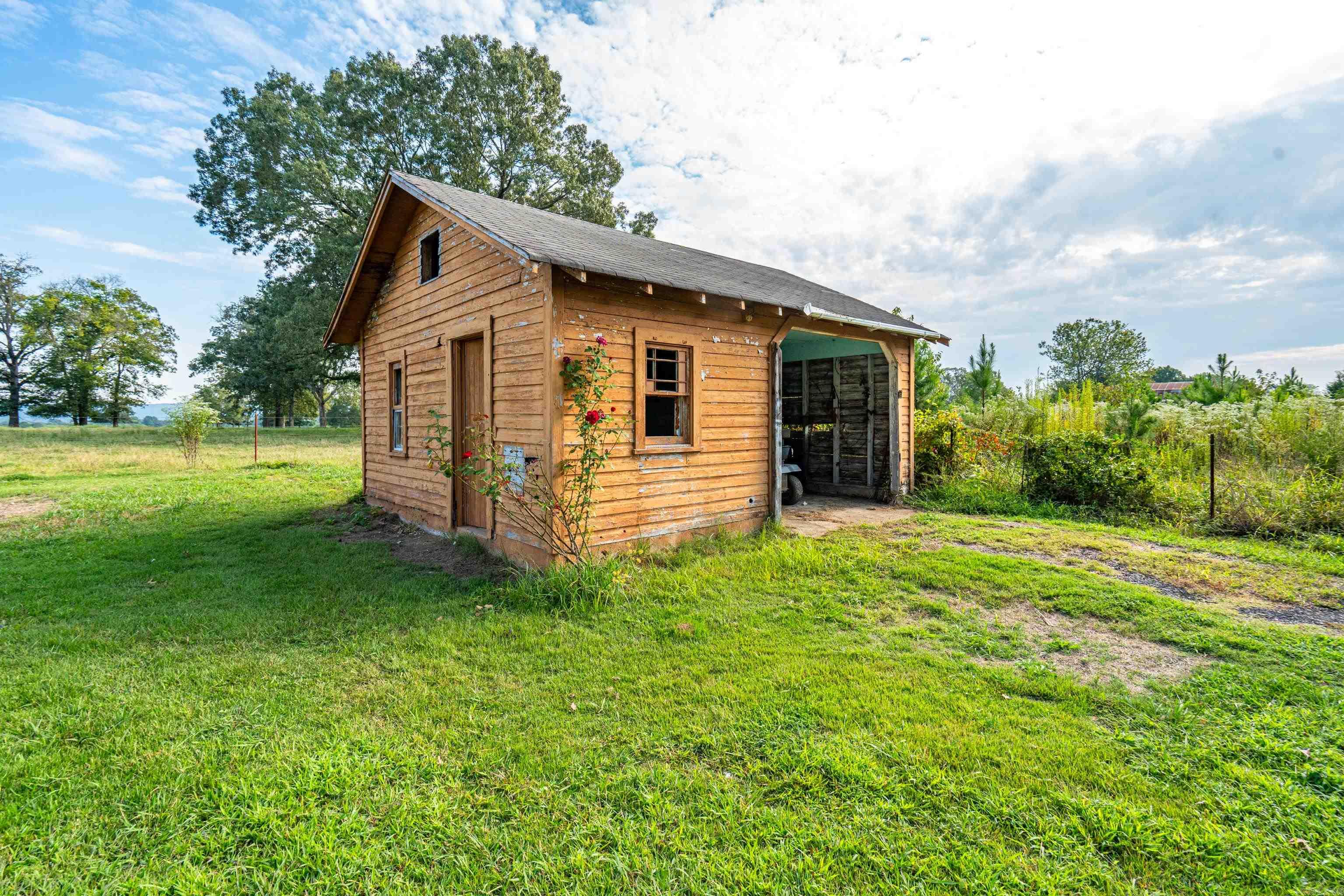 1328 W Highway 88  Oden, AR