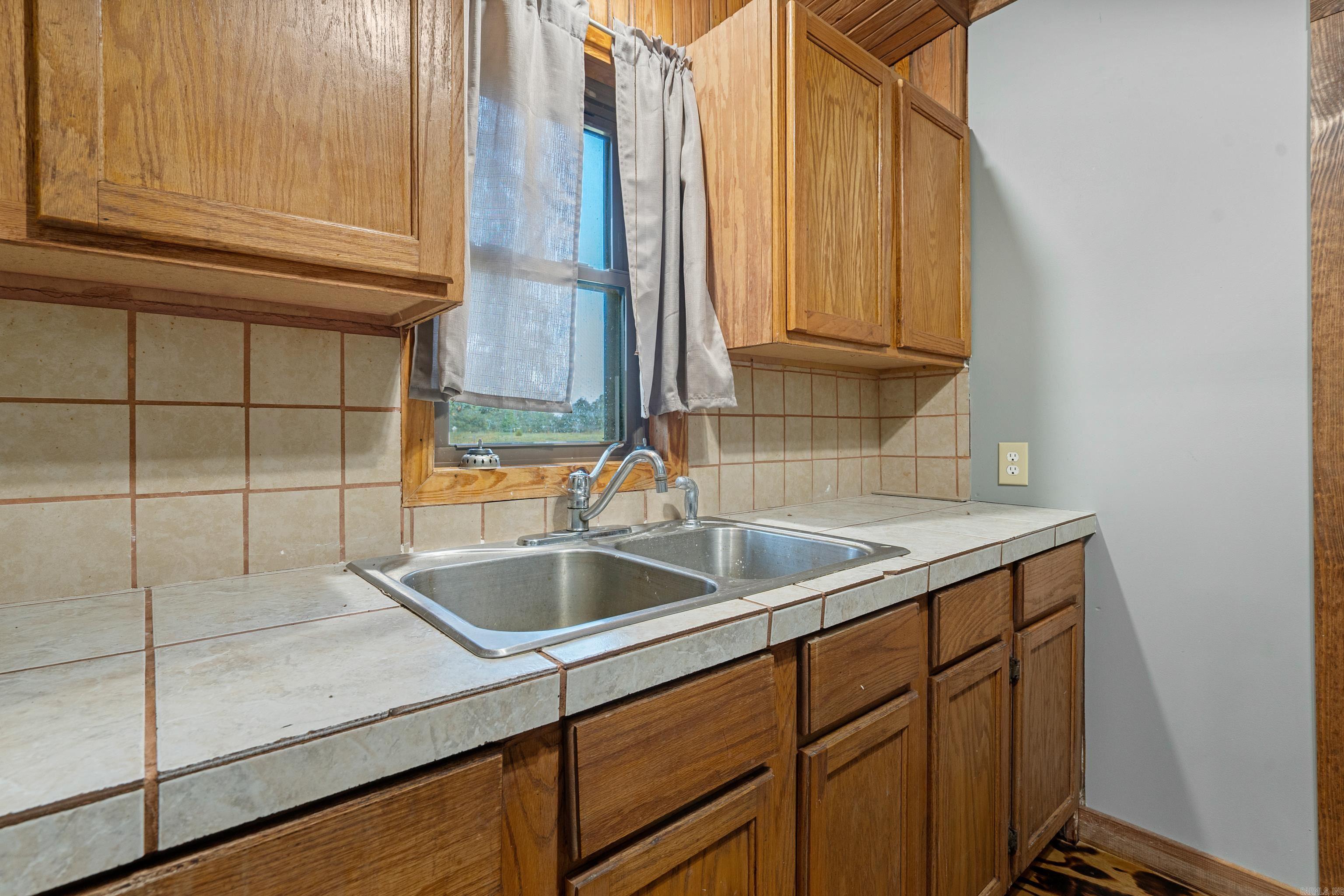 1328 W Highway 88  Oden, AR