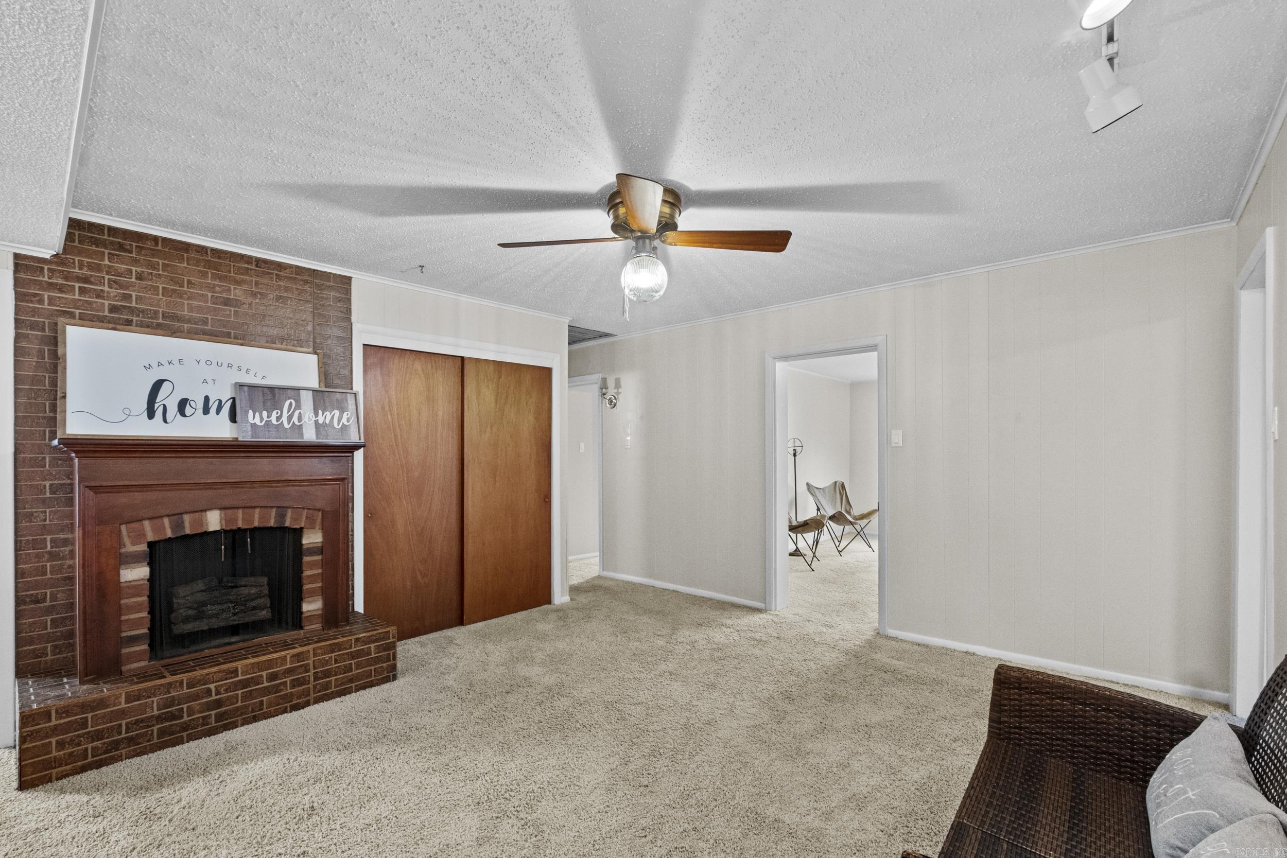 1926 E Lee Avenue Sherwood, AR 72120