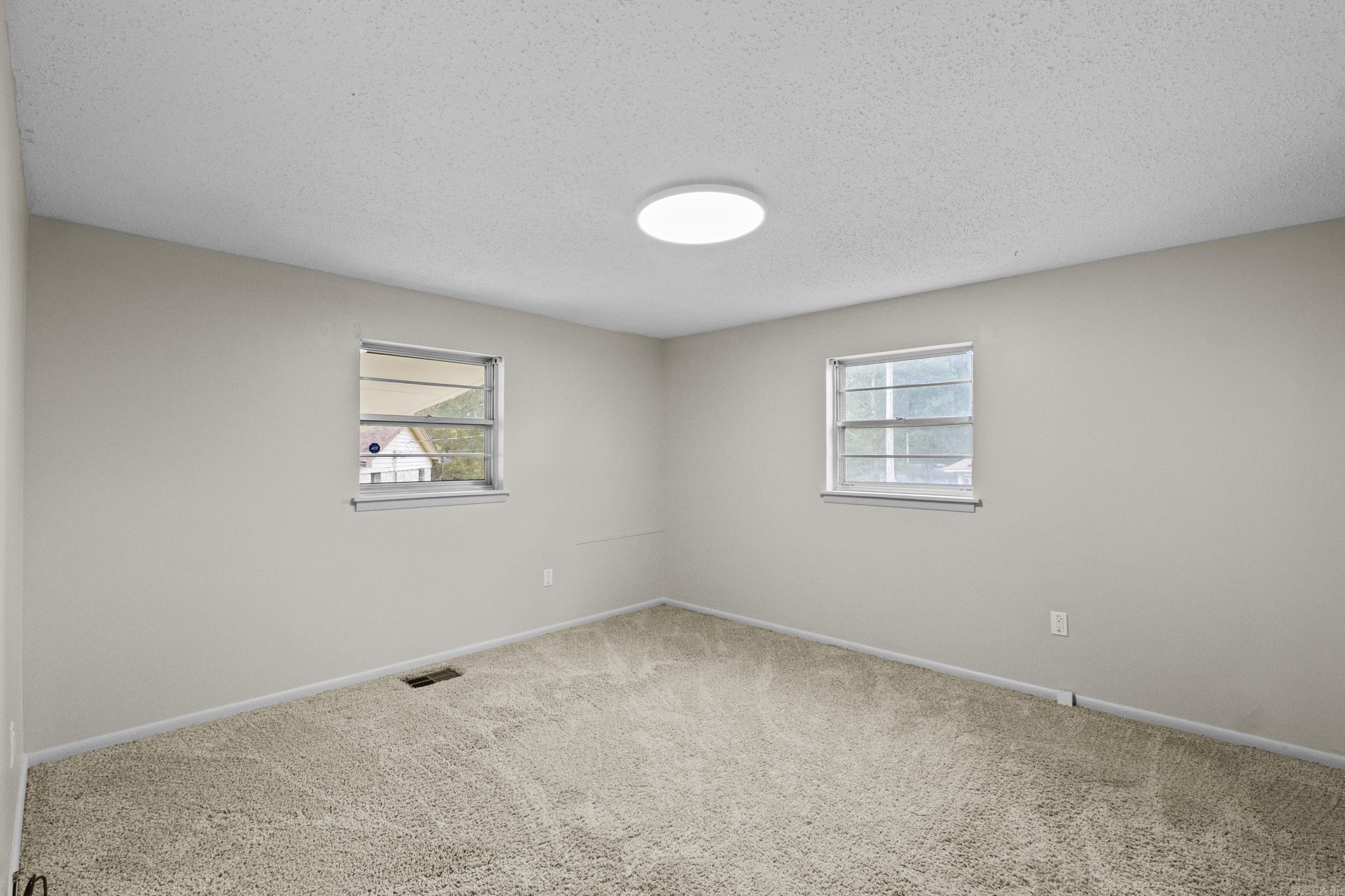 1926 E Lee Avenue Sherwood, AR 72120