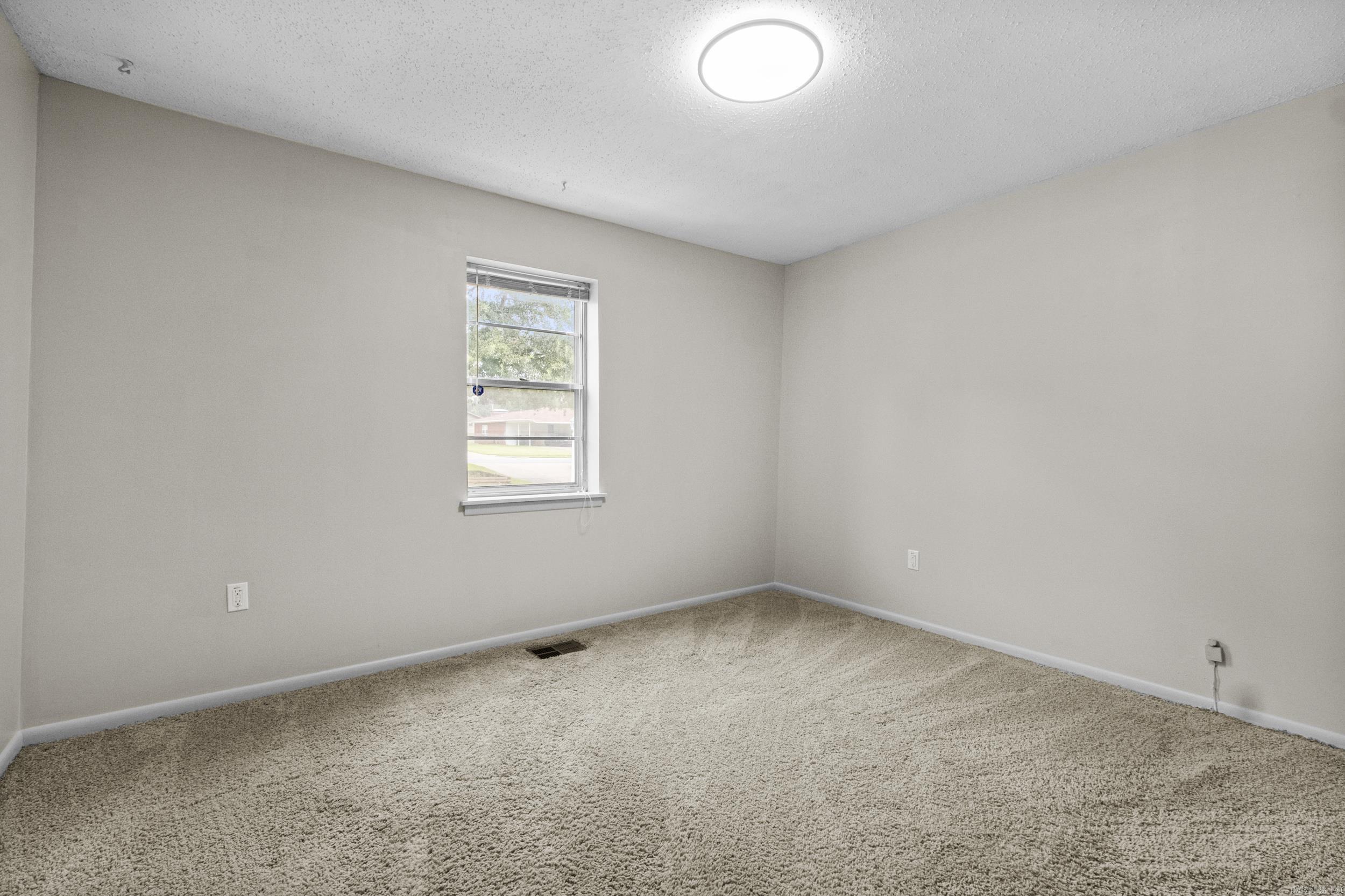 1926 E Lee Avenue Sherwood, AR 72120