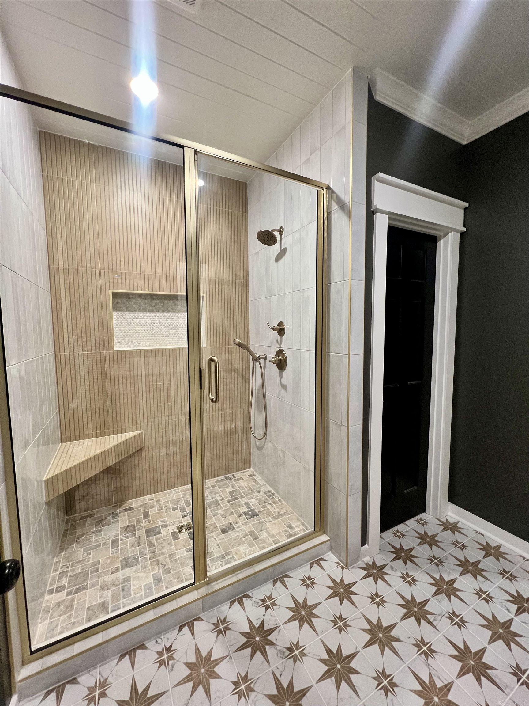 302 River Oaks Boulevard Searcy, AR 72143