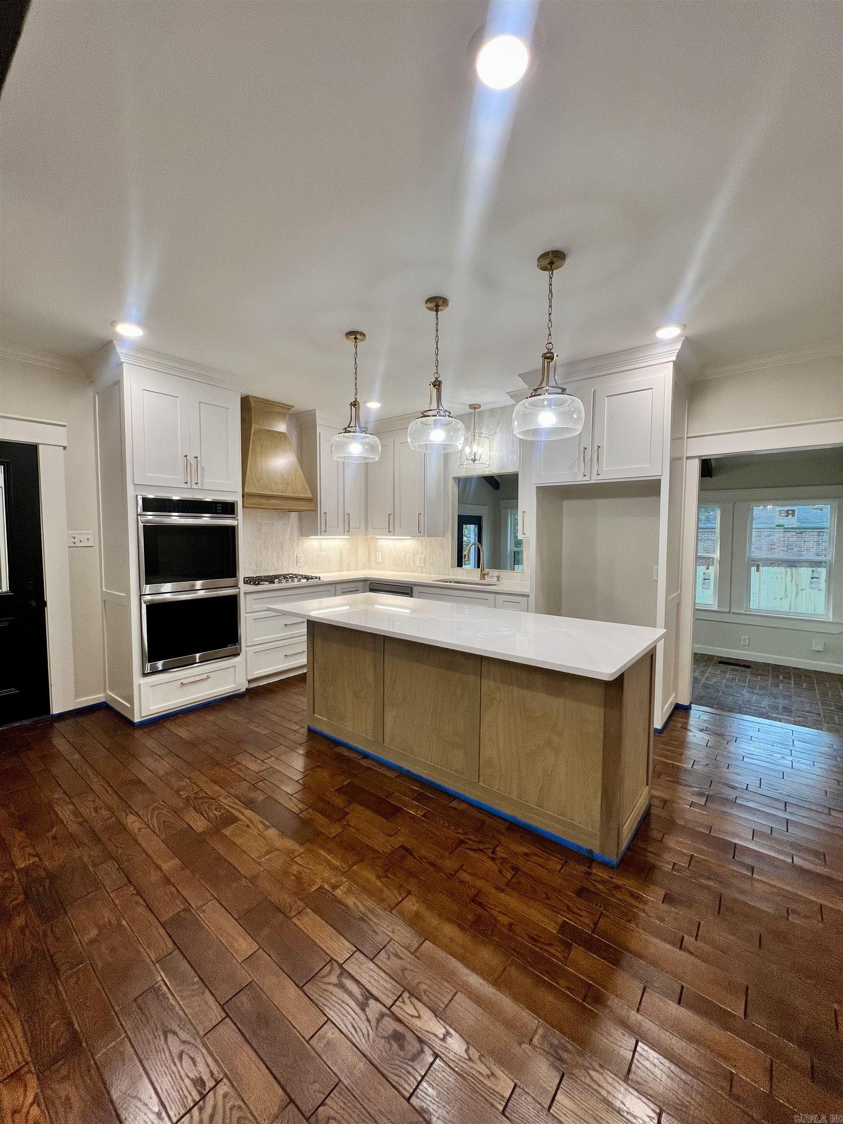 302 River Oaks Boulevard Searcy, AR 72143