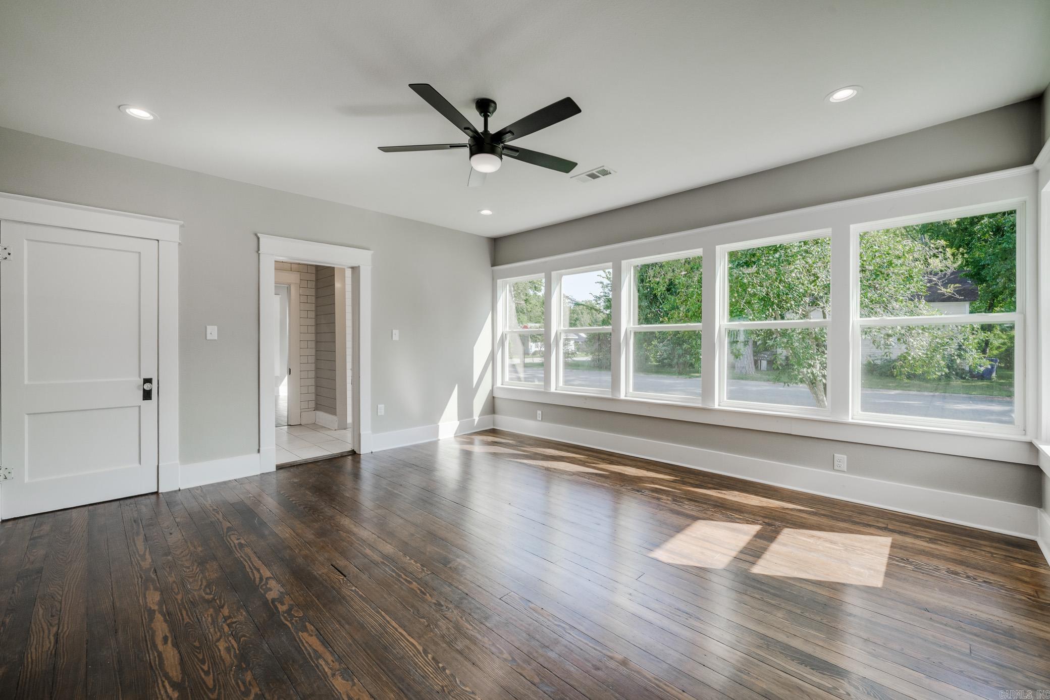 953 Watkins Street Conway, AR 72034