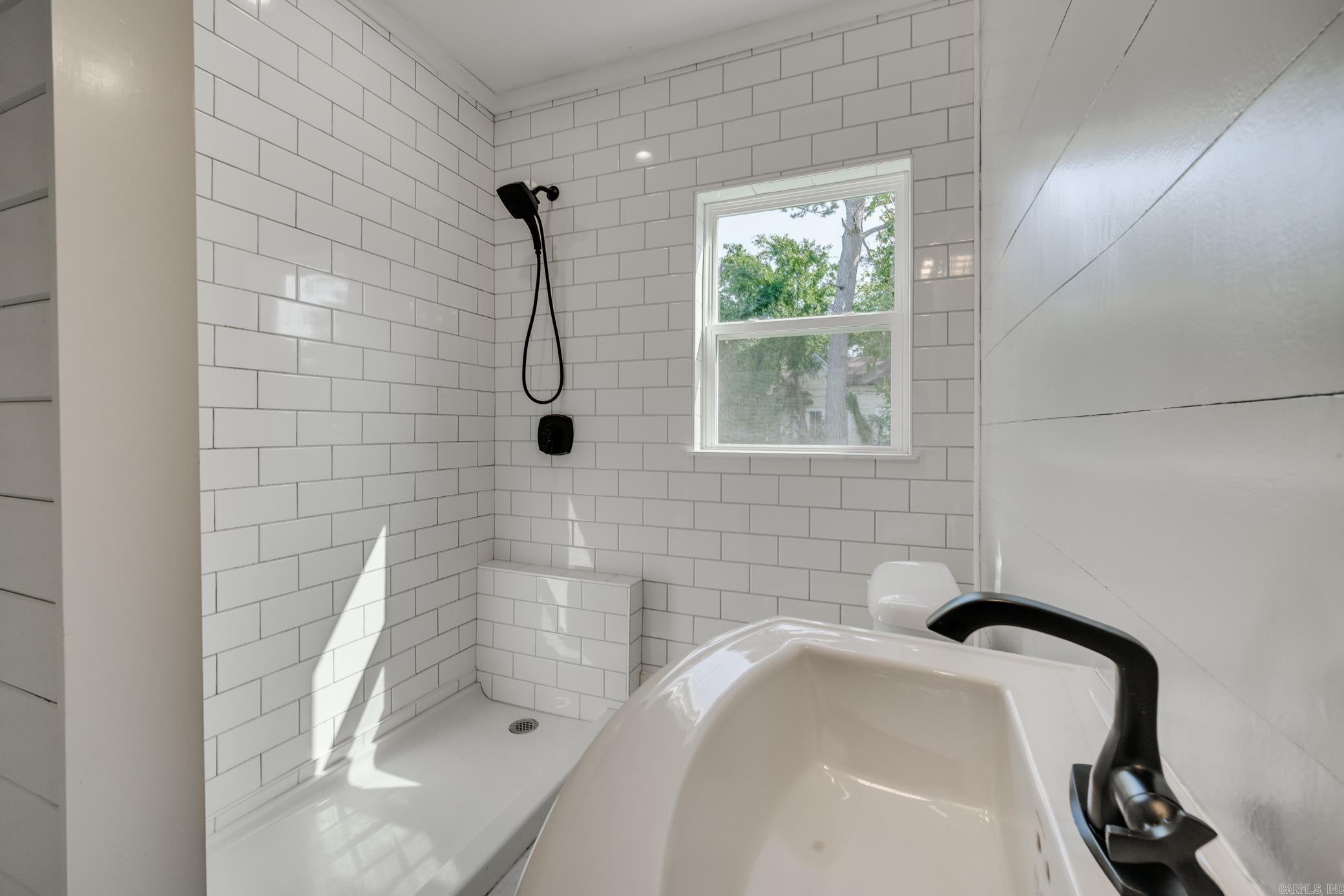 953 Watkins Street Conway, AR 72034