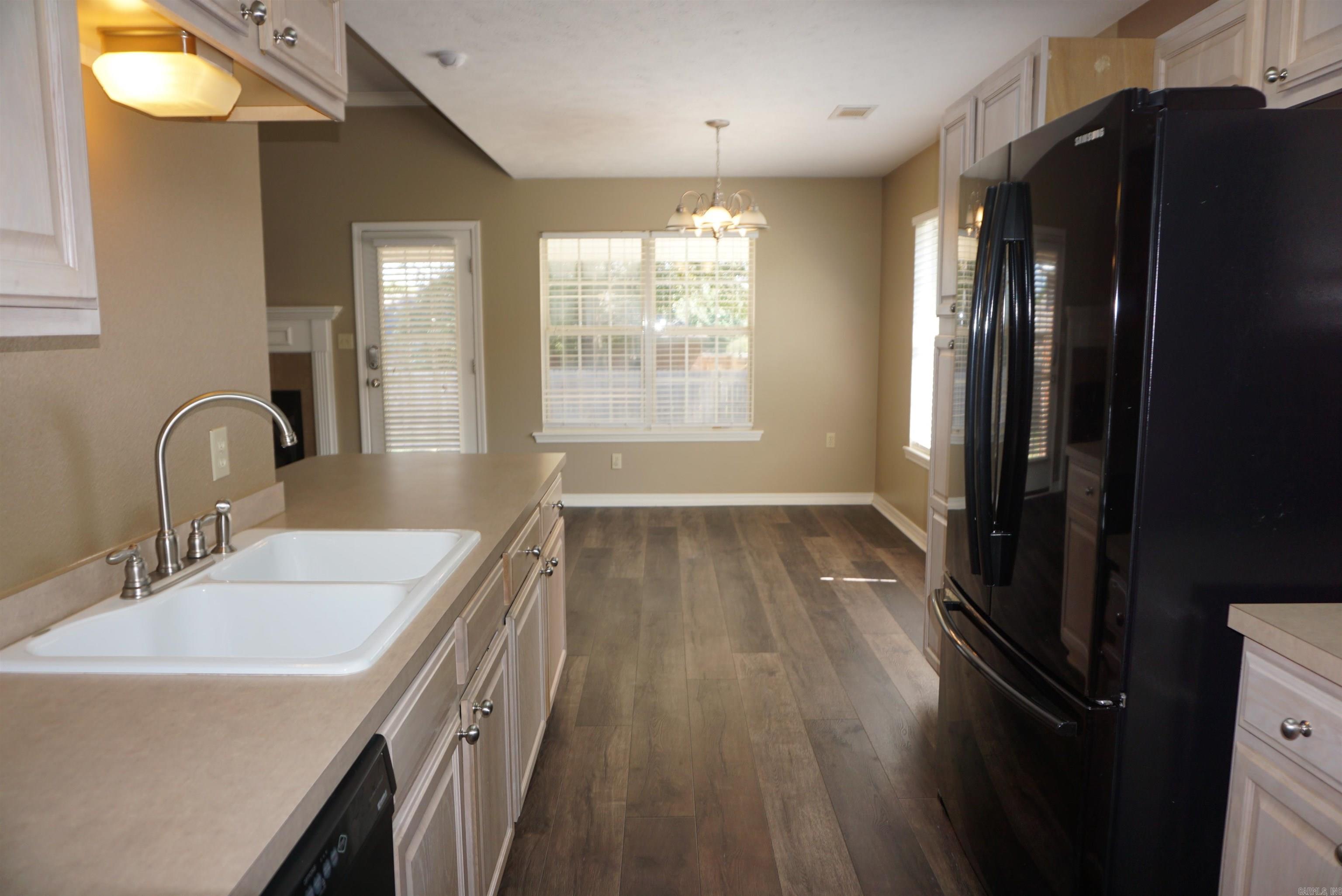 1408 Sydney  Searcy, AR