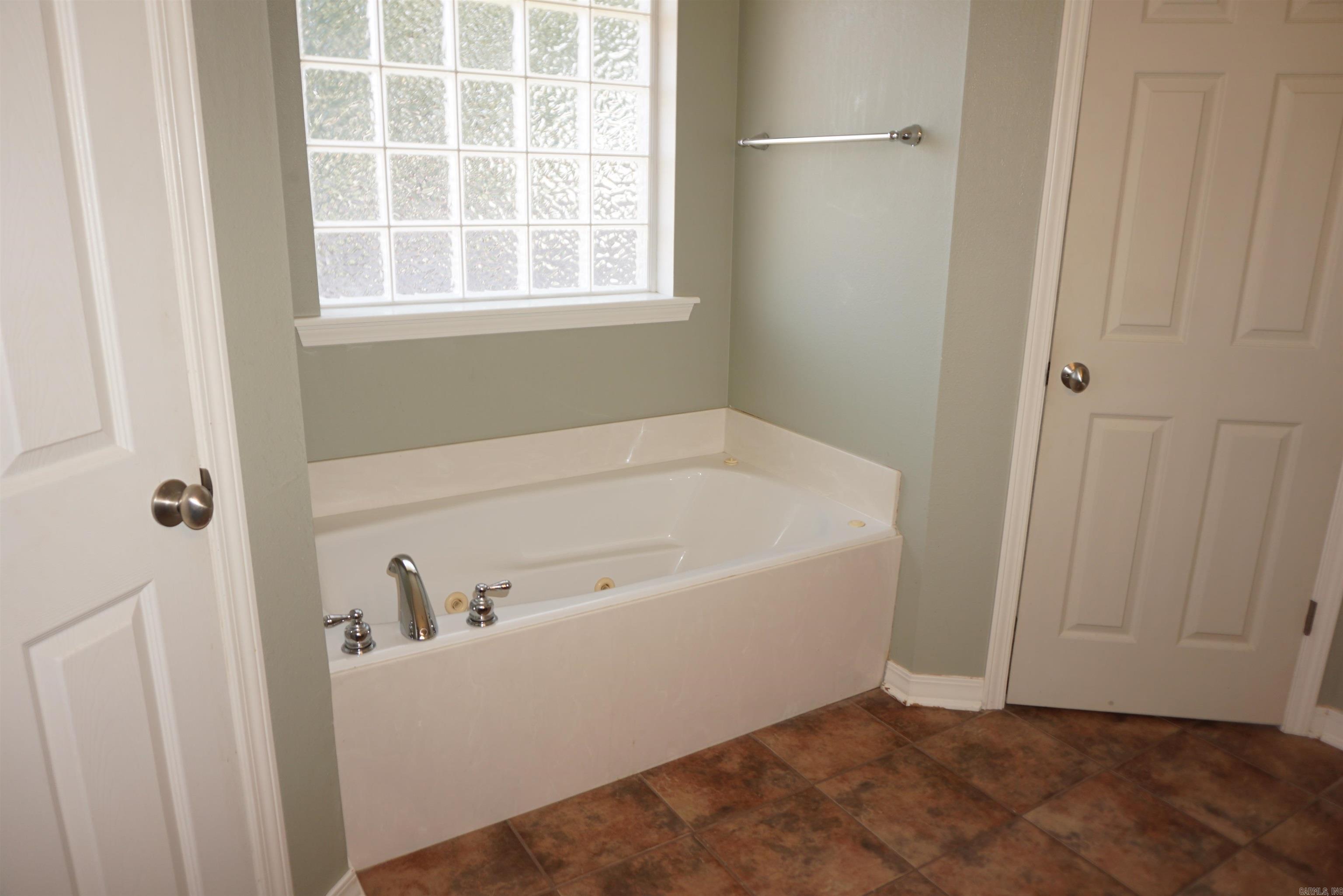 1408 Sydney  Searcy, AR