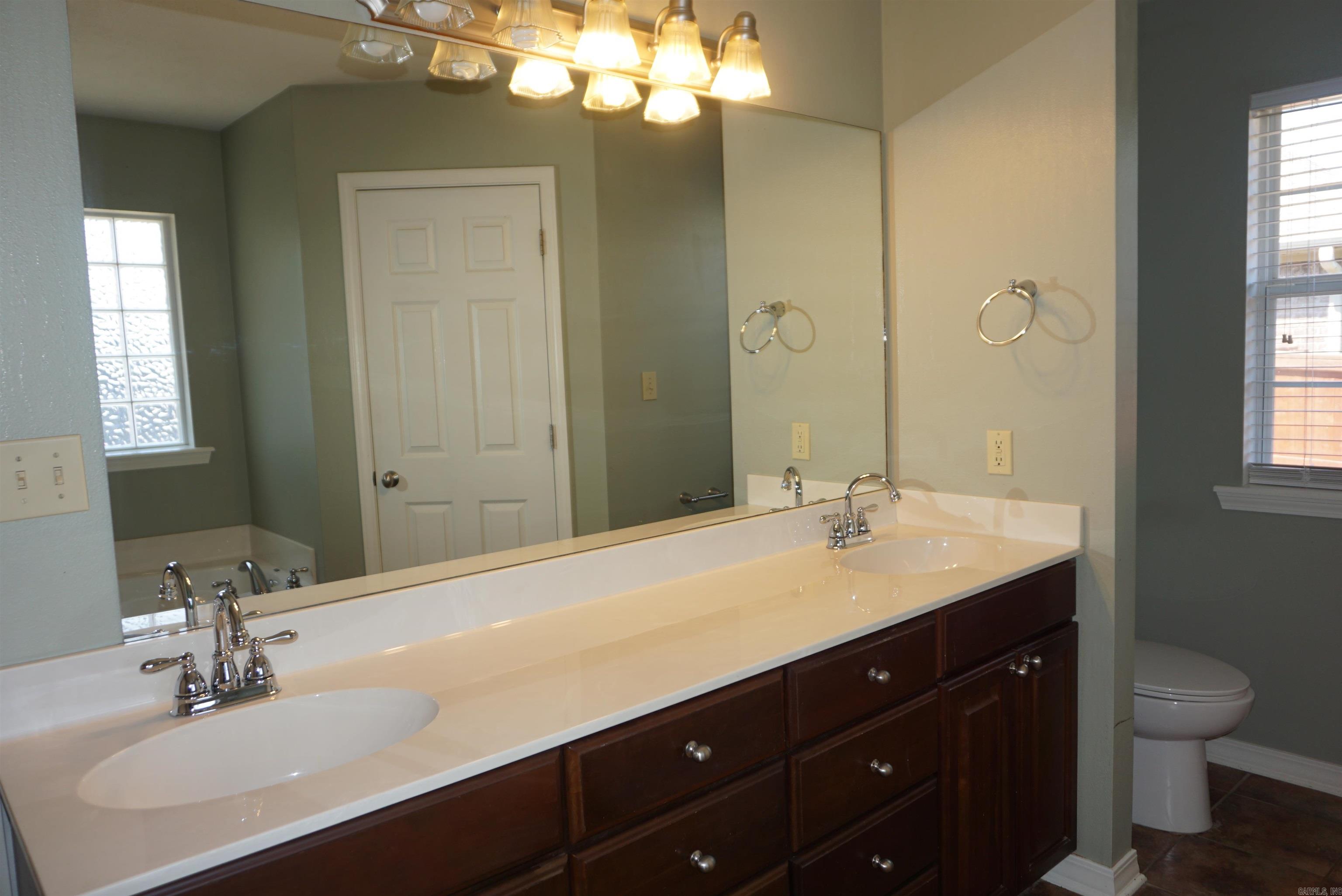 1408 Sydney  Searcy, AR