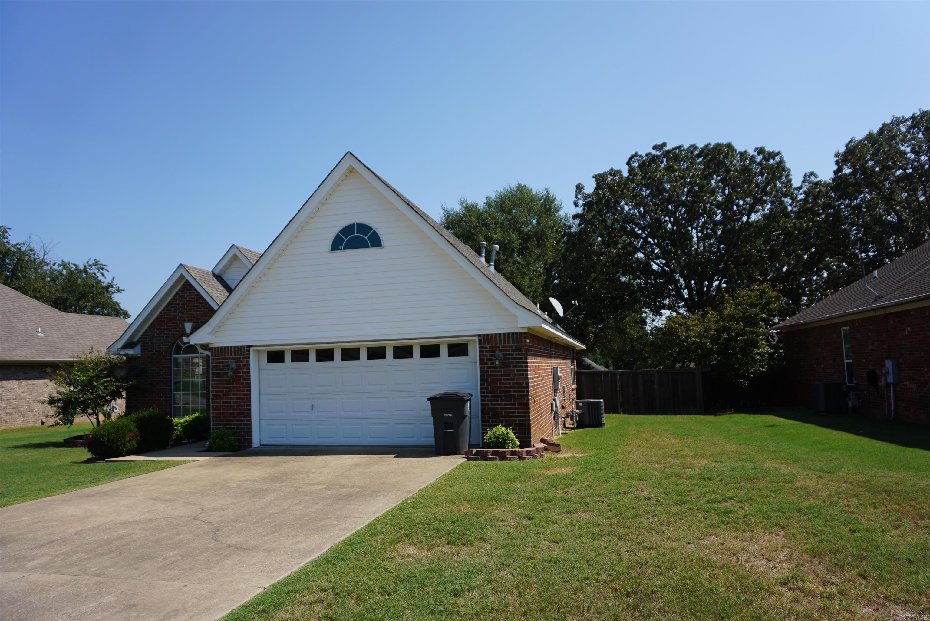 1408 Sydney  Searcy, AR