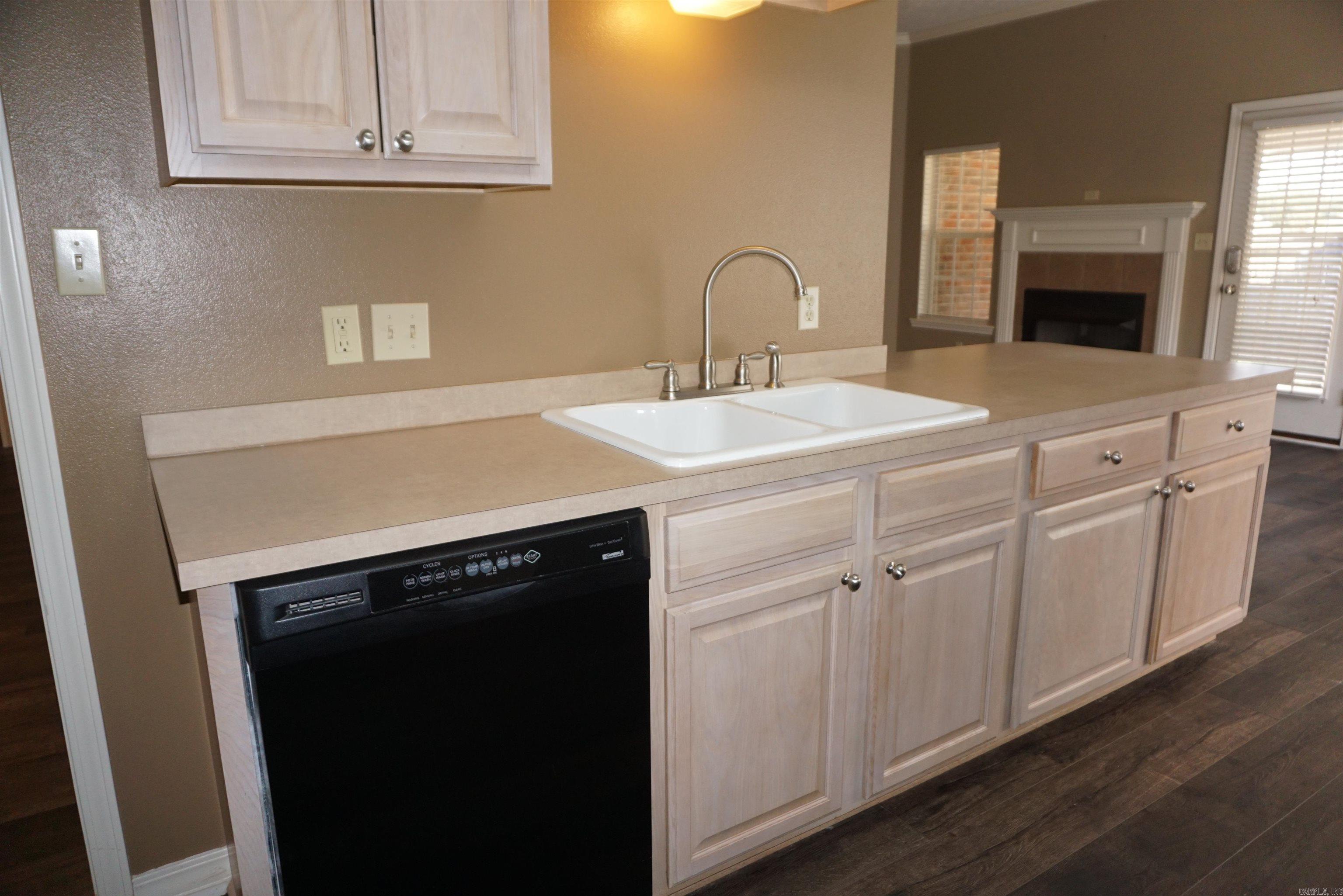 1408 Sydney  Searcy, AR