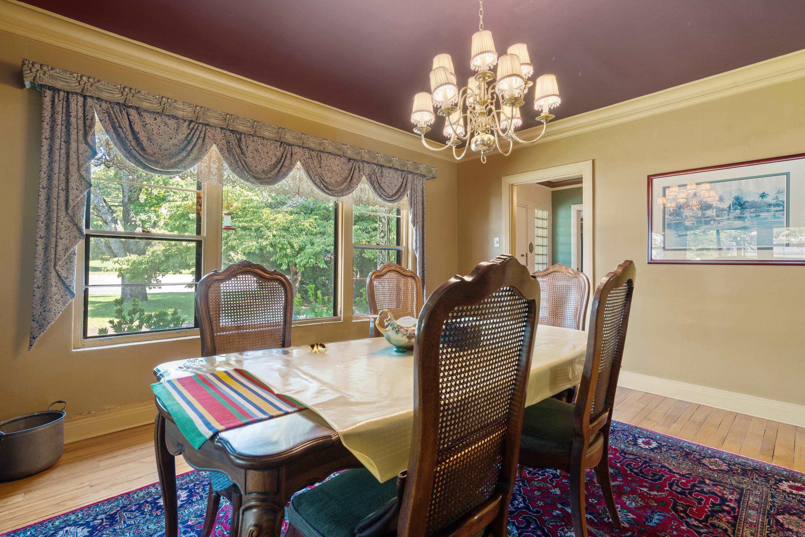 2724 Malvern Avenue Hot Springs, AR 71901