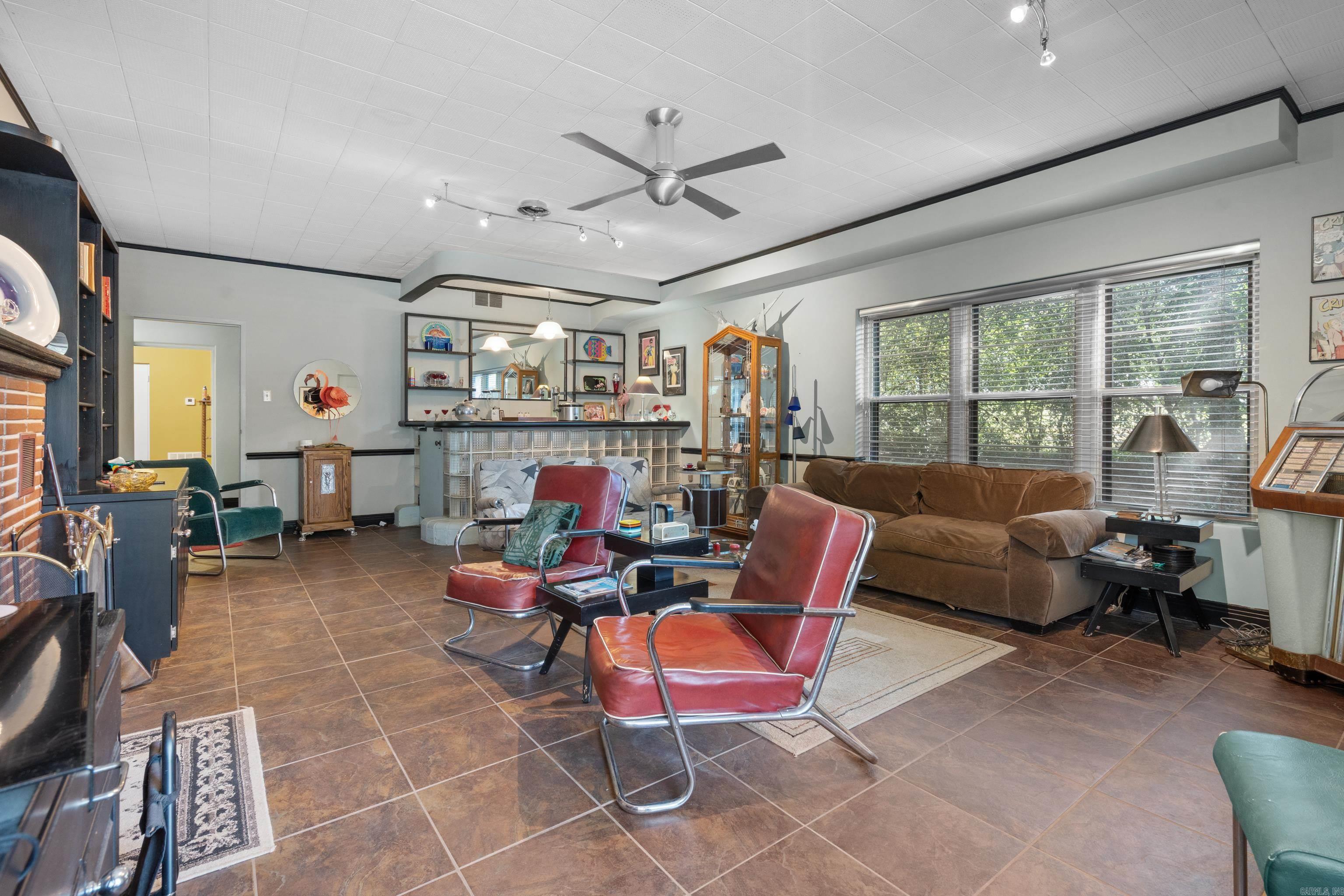 2724 Malvern Avenue Hot Springs, AR 71901