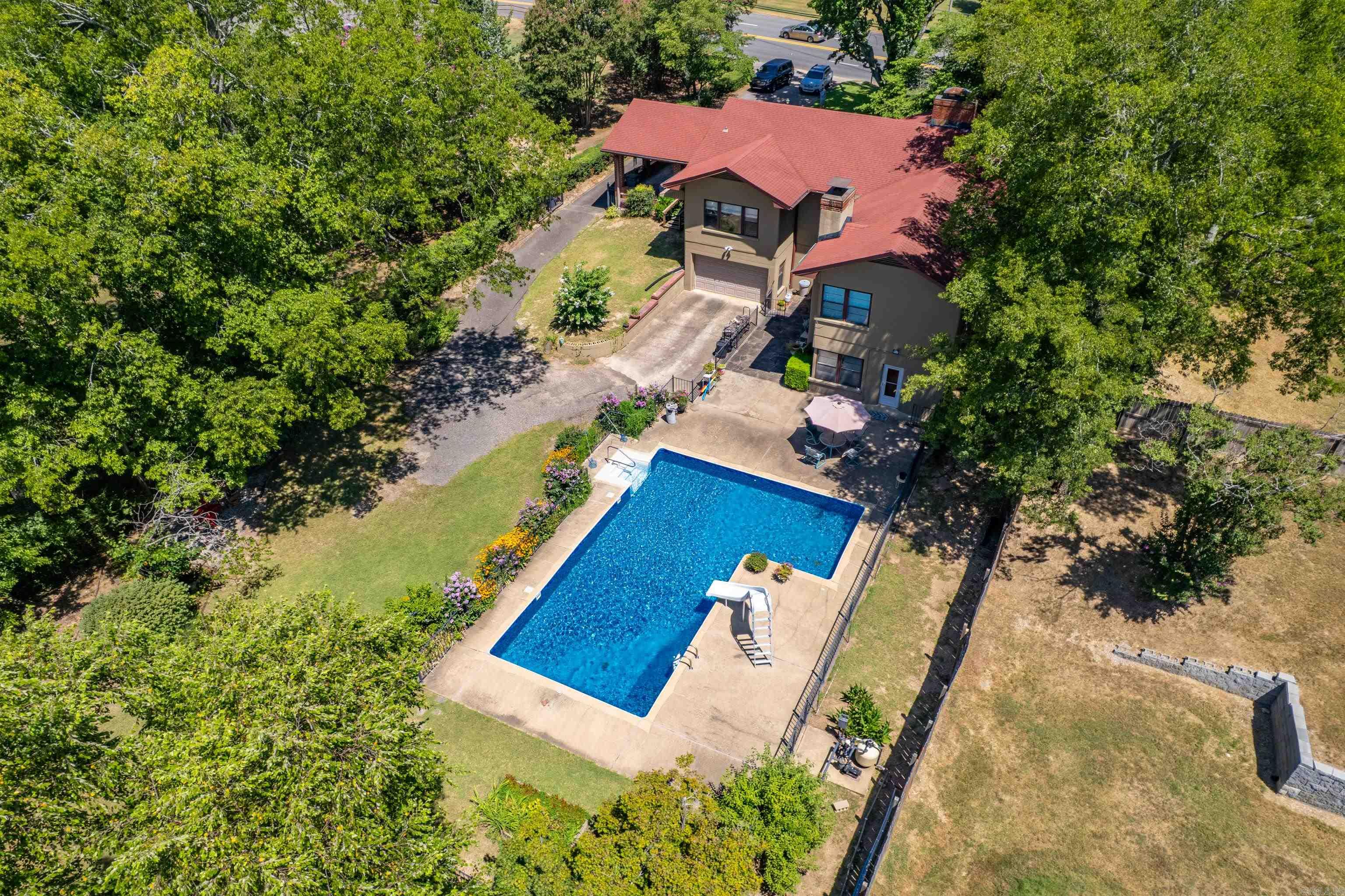 2724 Malvern Avenue Hot Springs, AR 71901