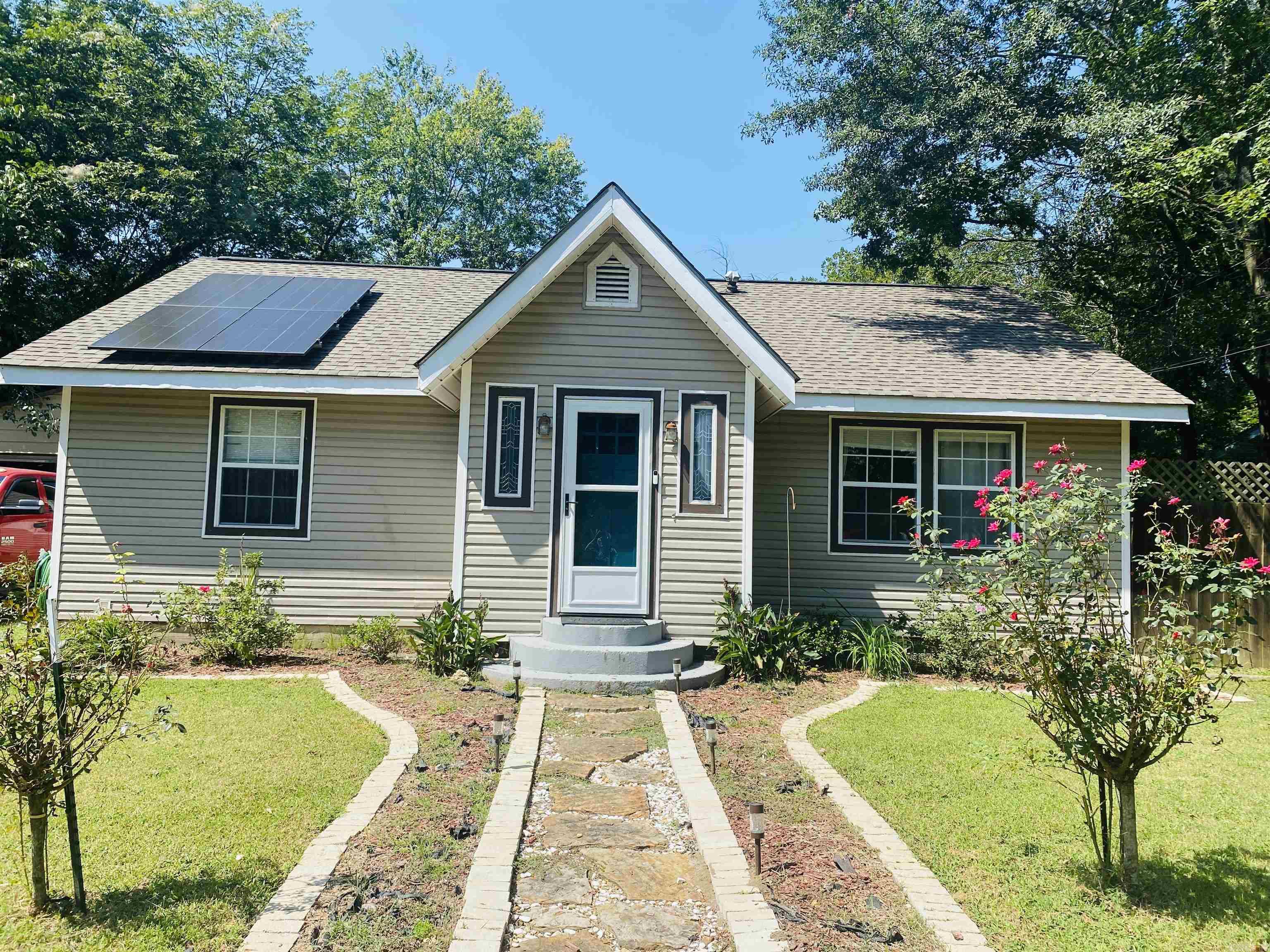 207 Polk Street S  Mena, AR