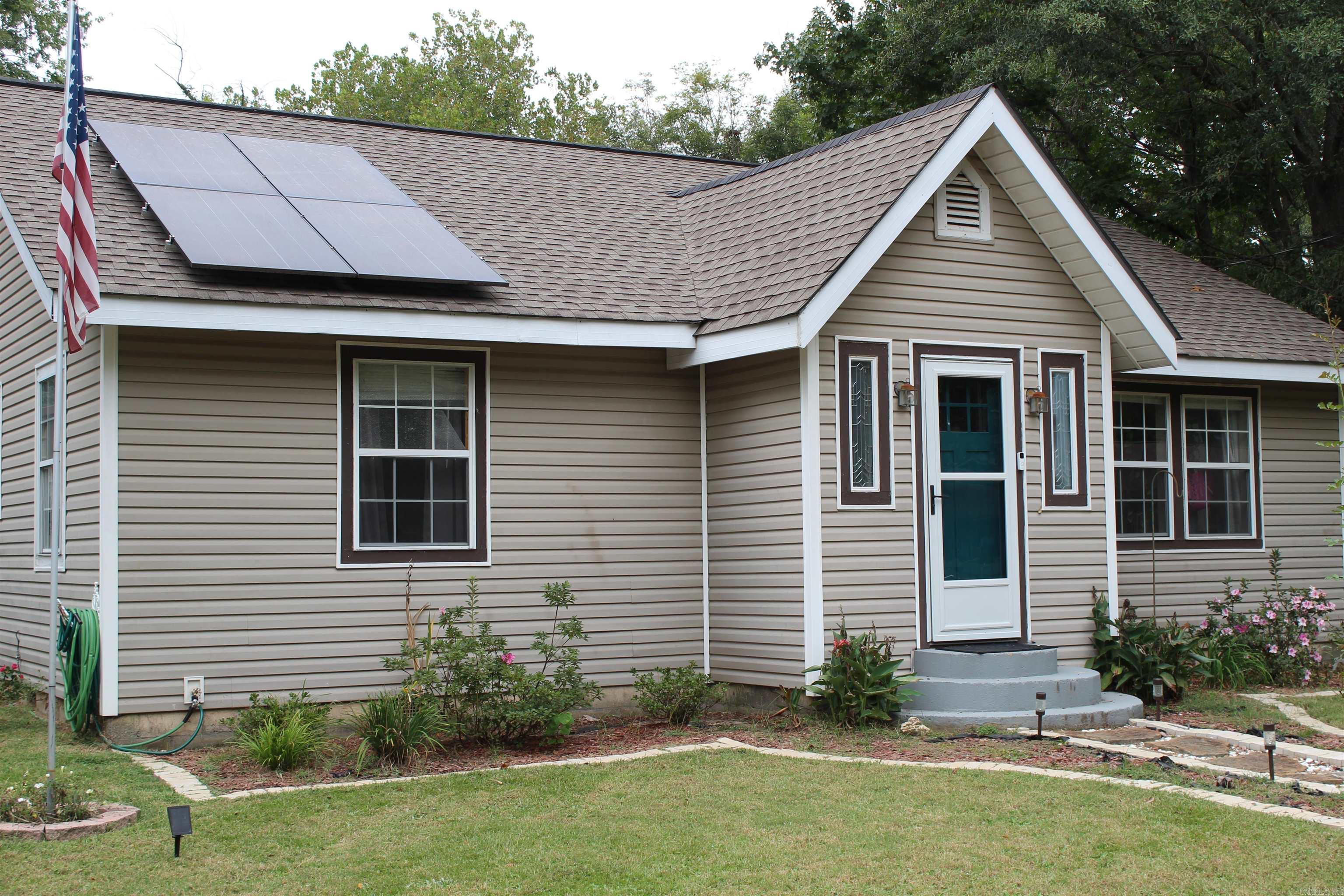 207 Polk Street S  Mena, AR