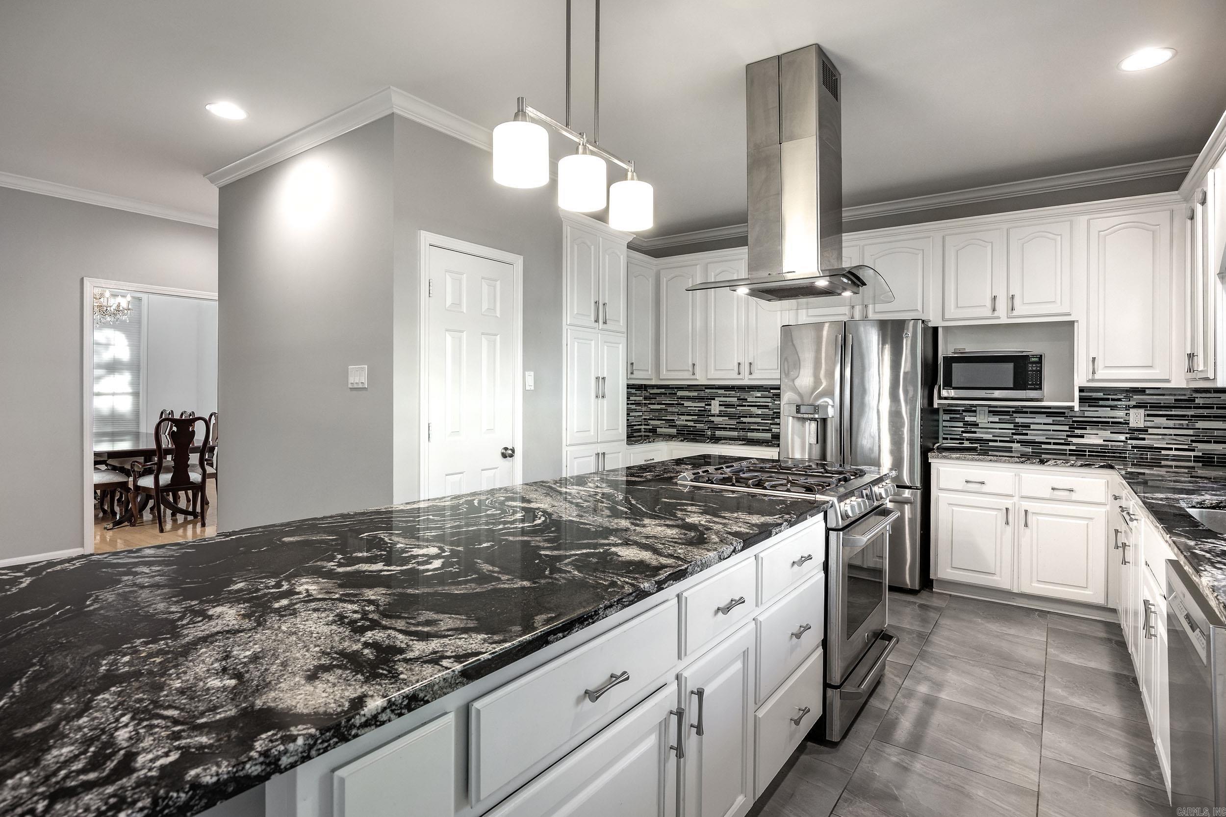 73 Valley Estates Cove Little Rock, AR 72212