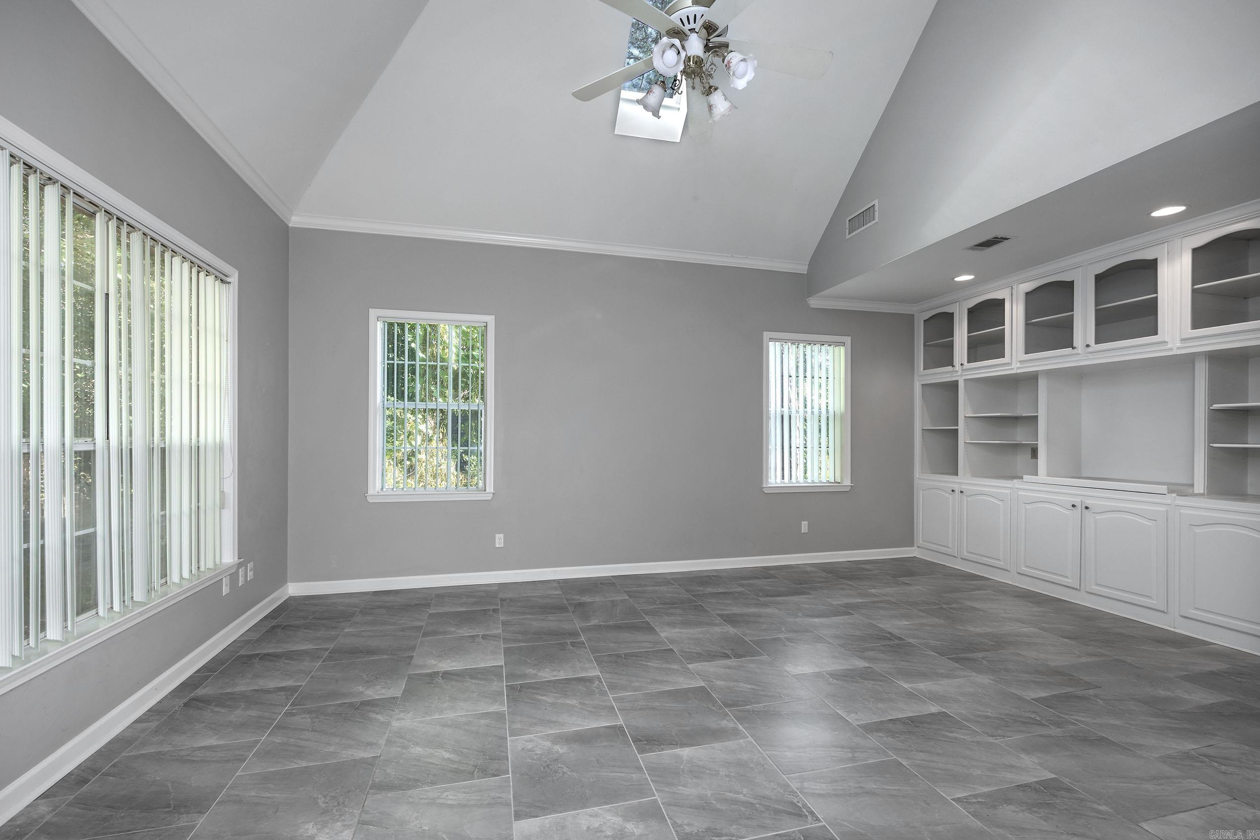 73 Valley Estates Cove Little Rock, AR 72212