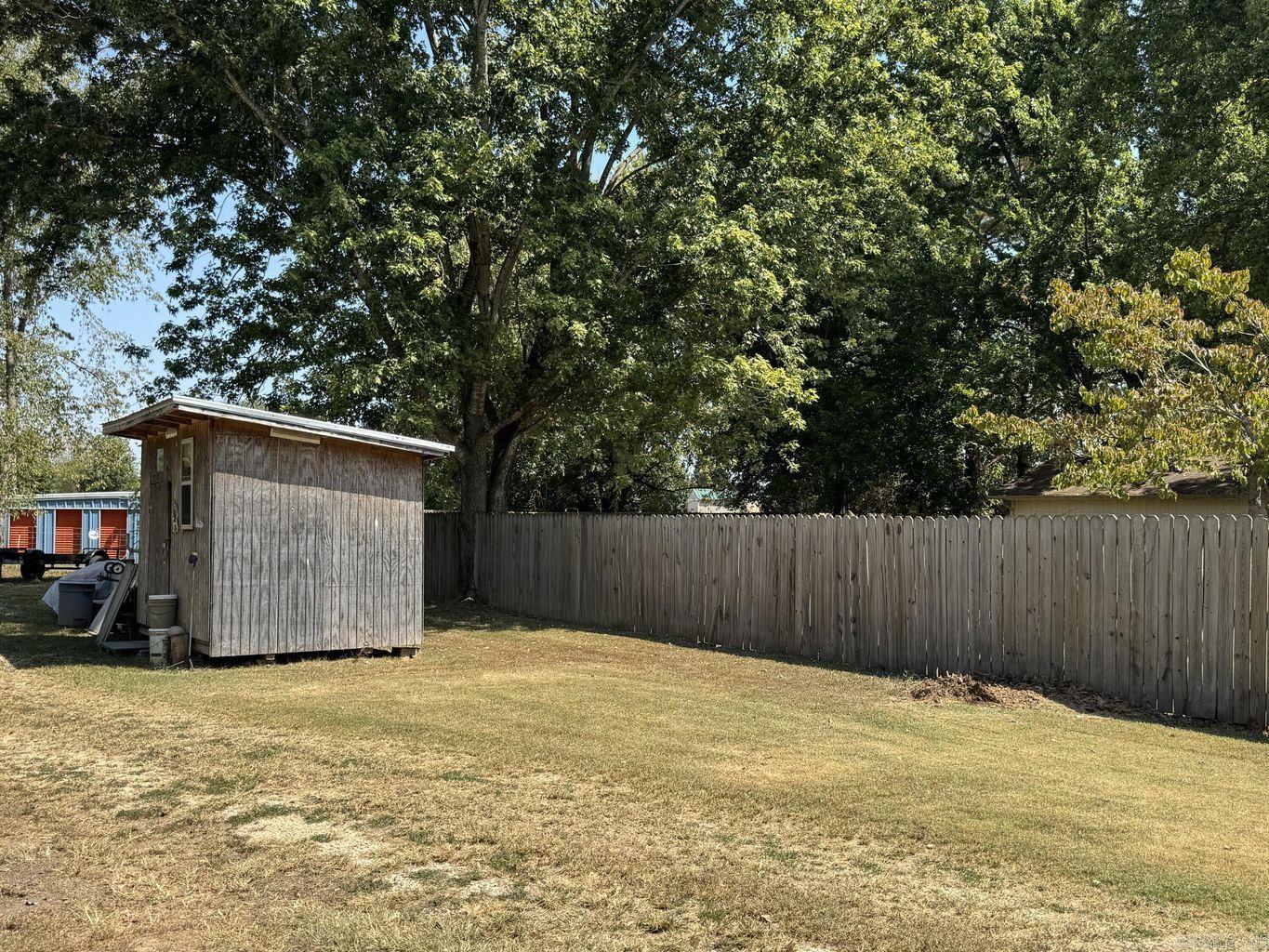 20 Diane  Ash Flat, AR