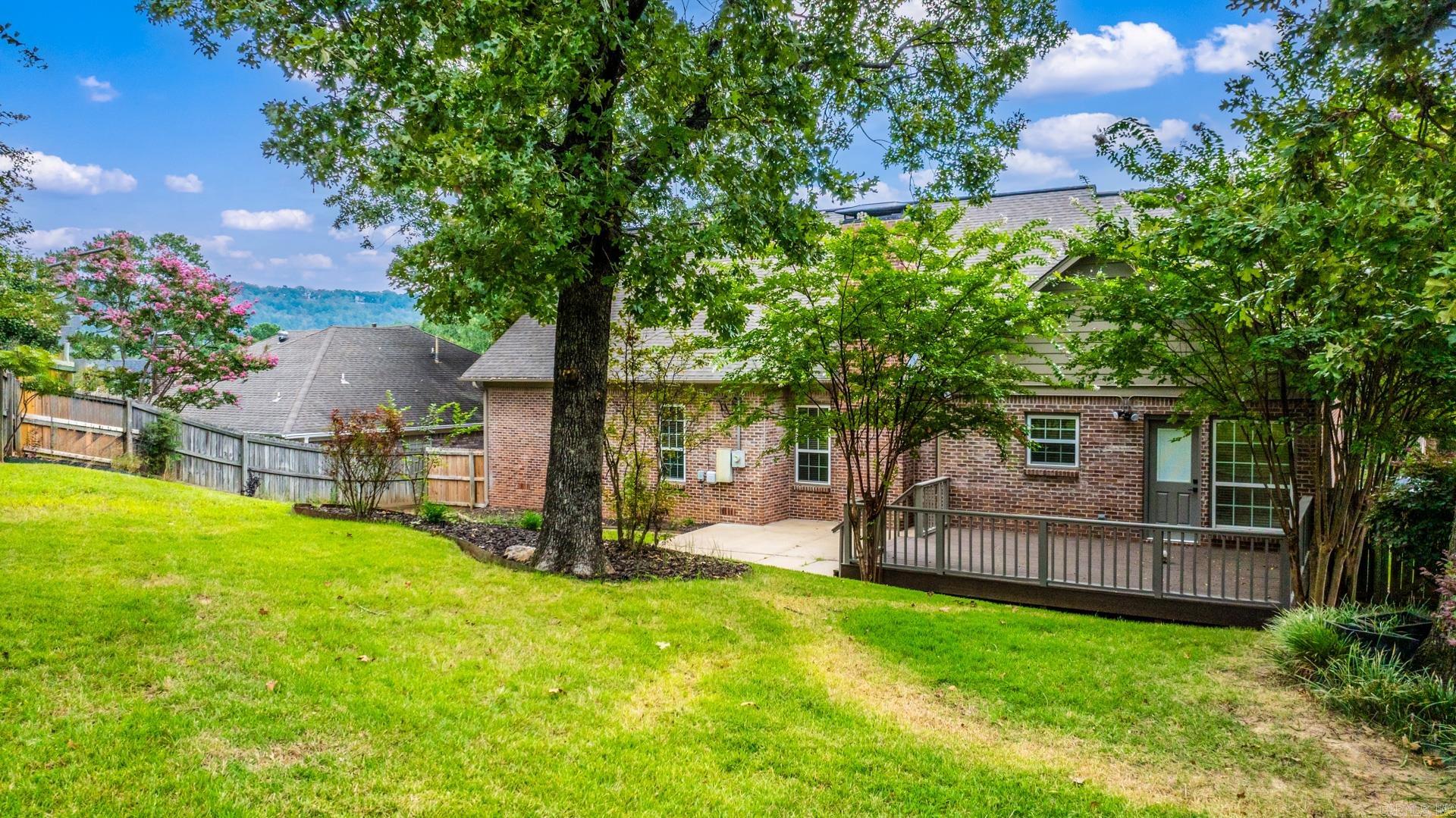 13818 Longtree Drive Little Rock, AR 72212