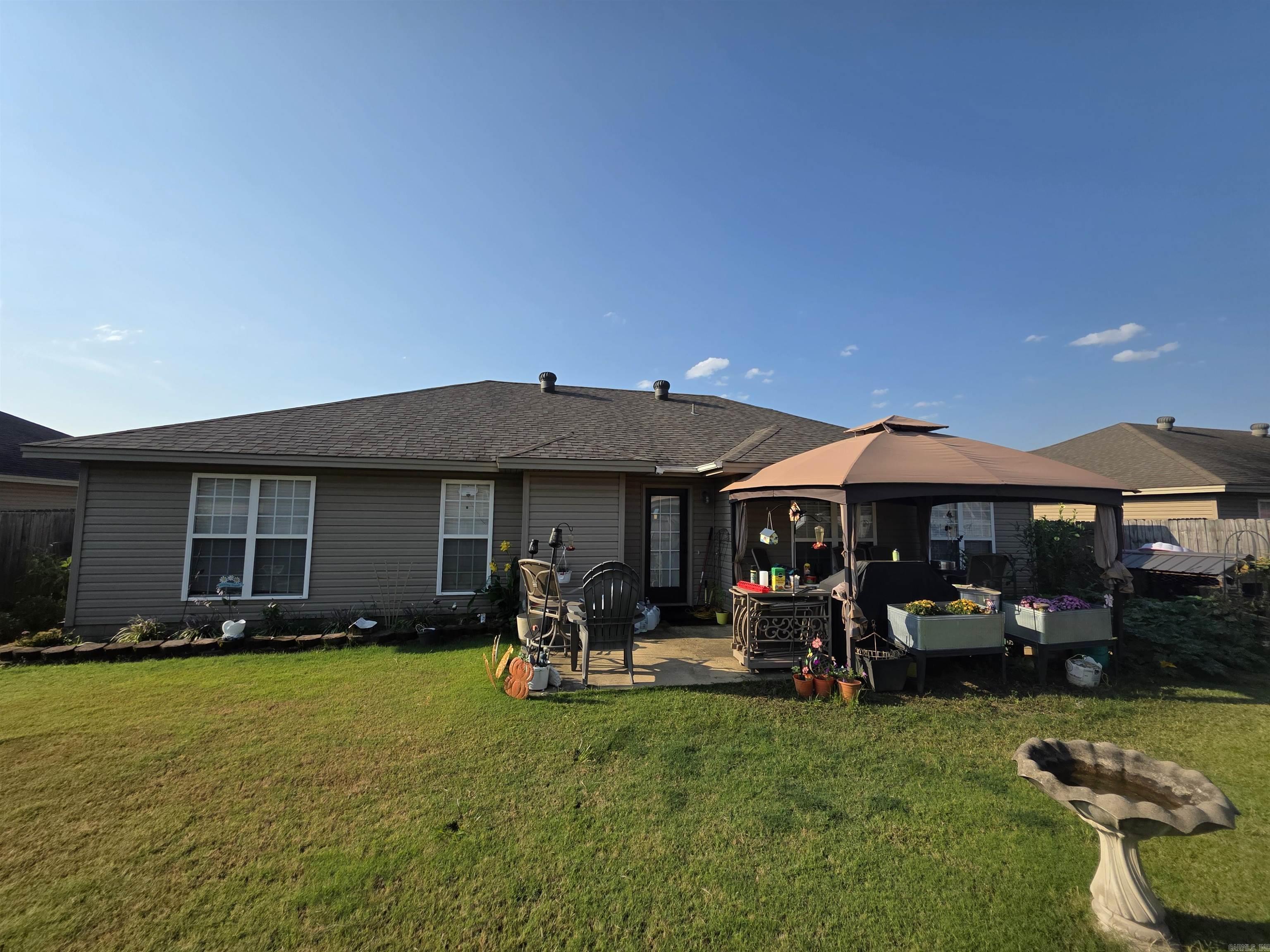 6024 Whitecliff  Jonesboro, AR