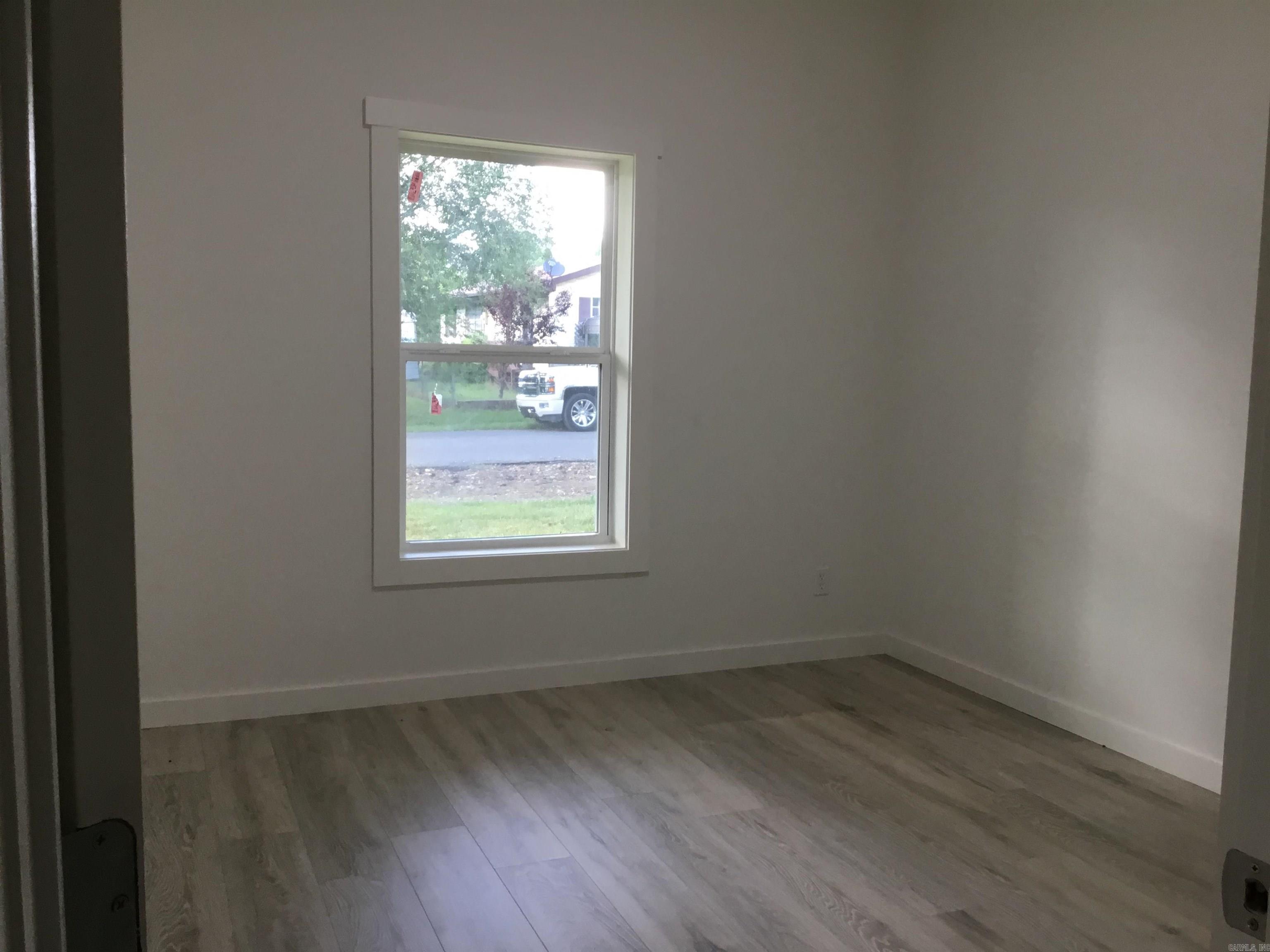 610 Cypress Street Leslie, AR 72645