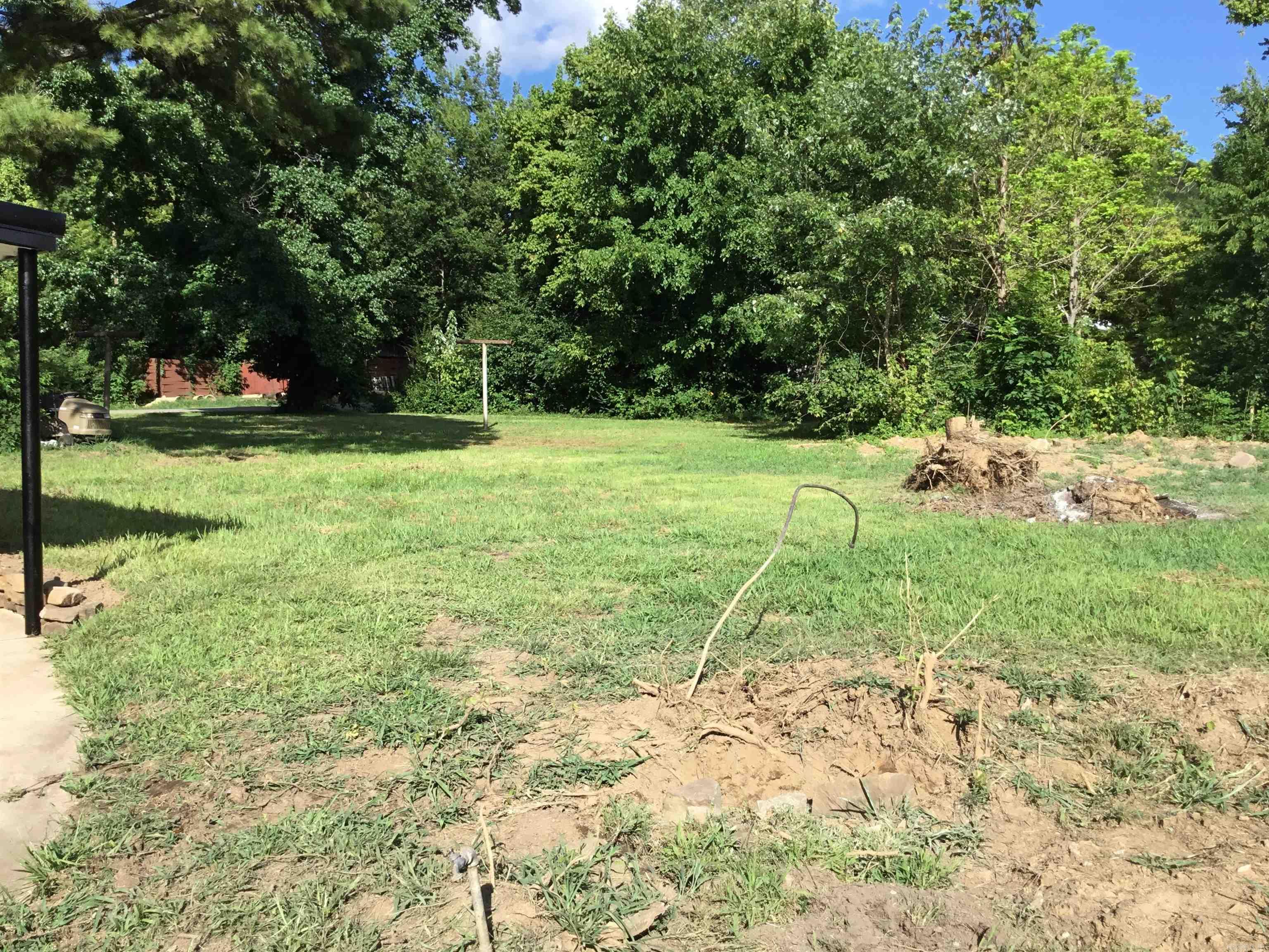 610 Cypress Street Leslie, AR 72645