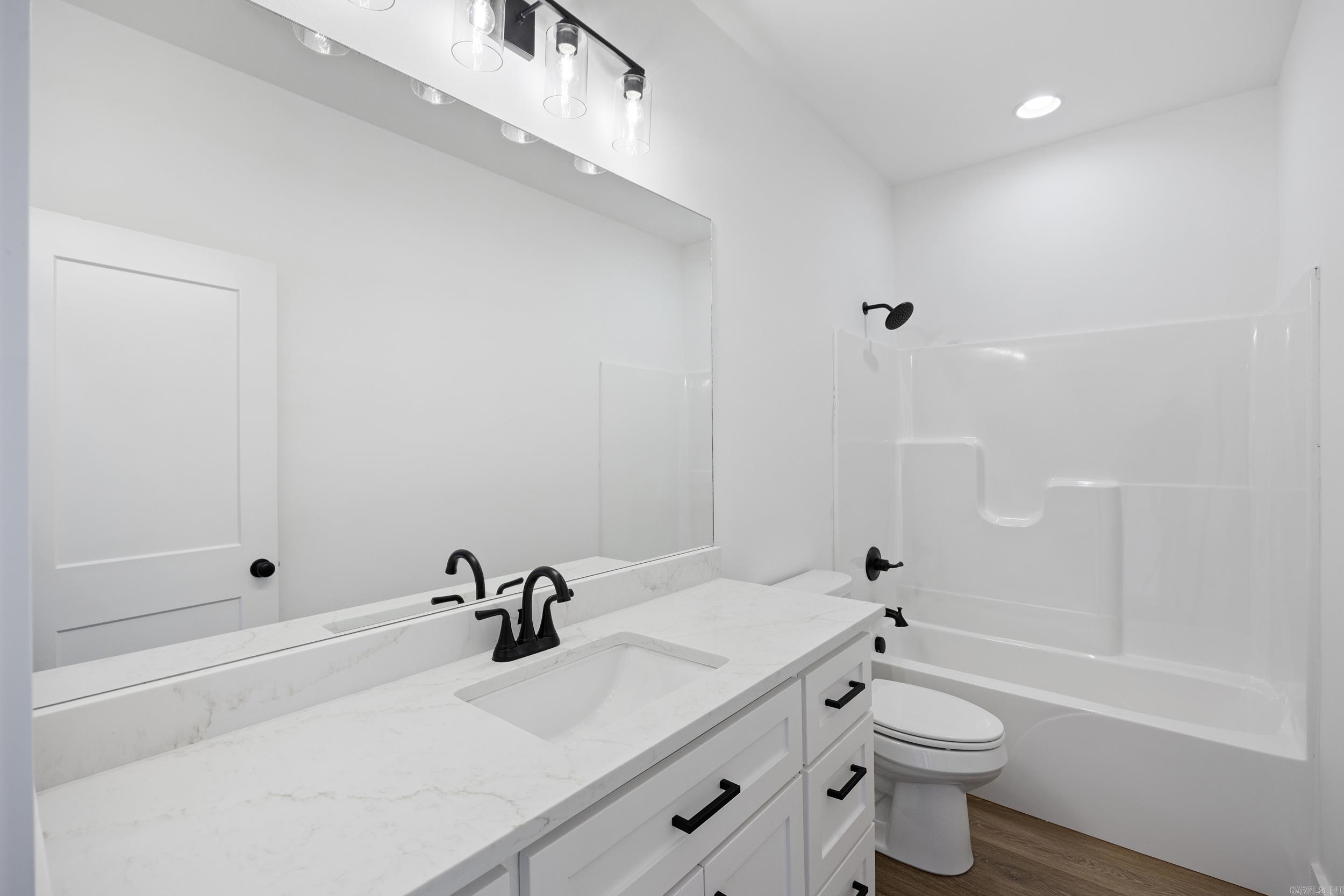 30 Sunny Drive Morrilton, AR 72110-1556