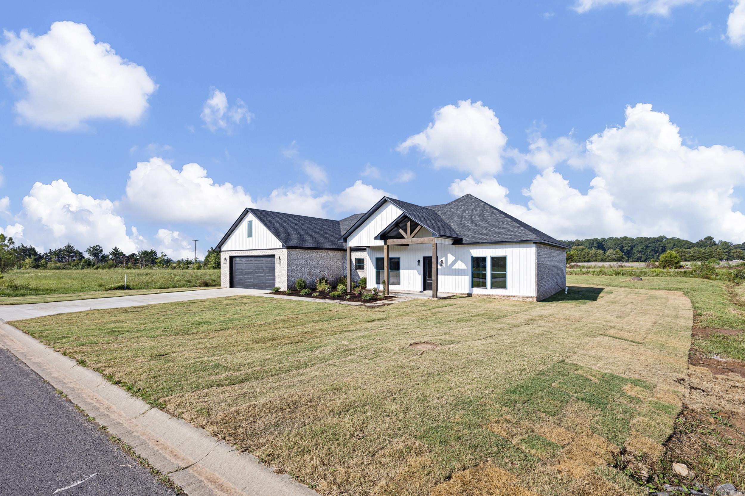 30 Sunny Drive Morrilton, AR 72110-1556