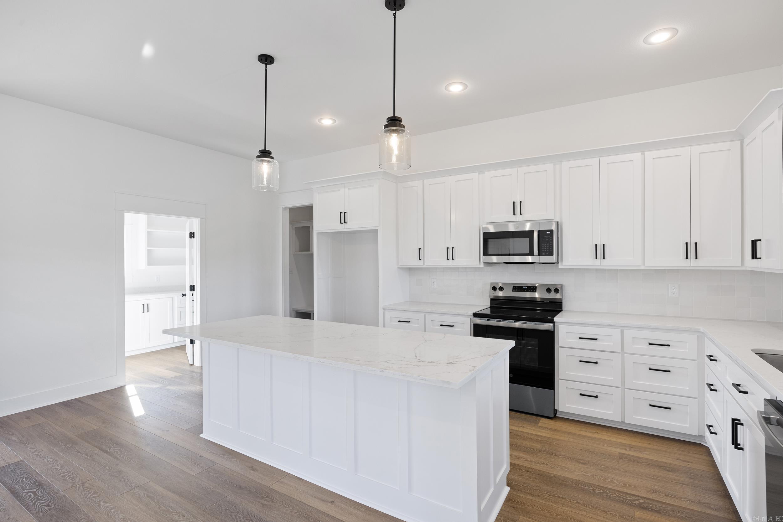 30 Sunny Drive Morrilton, AR 72110-1556