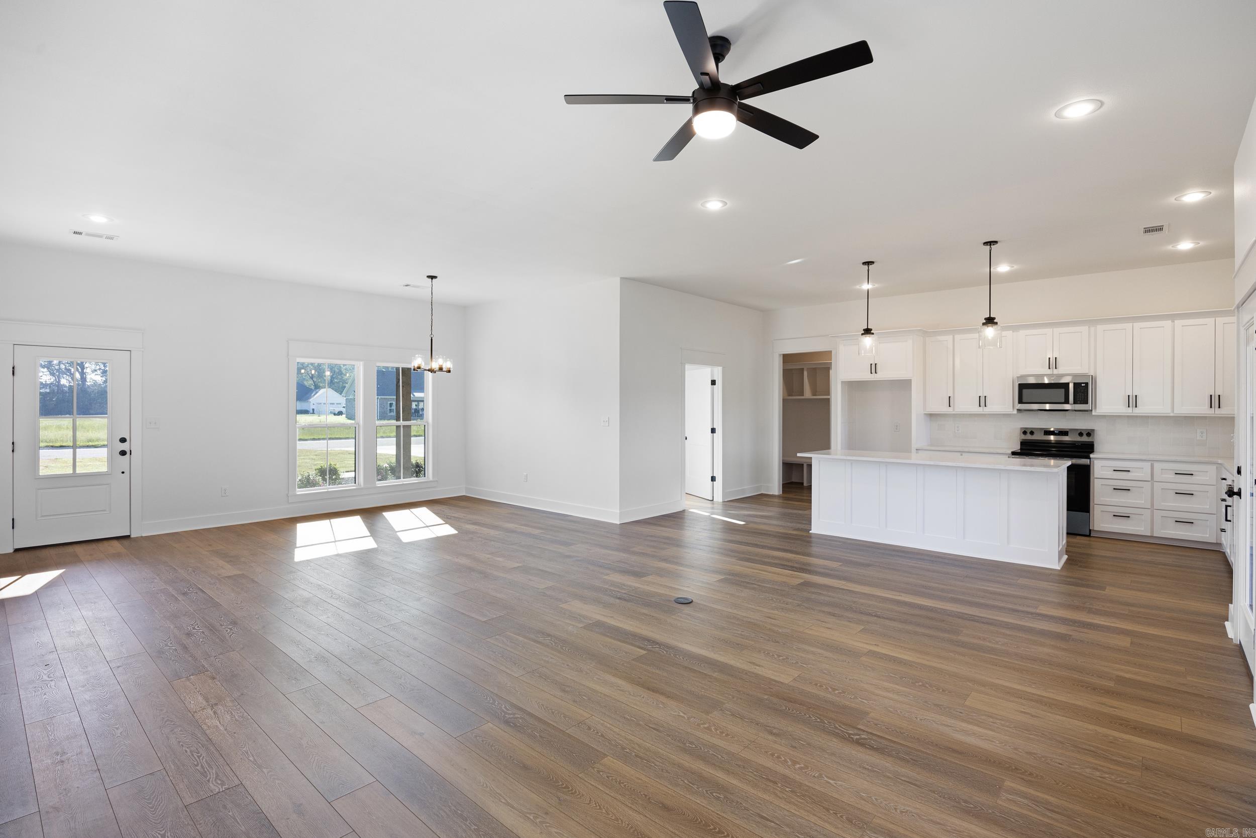 30 Sunny Drive Morrilton, AR 72110-1556