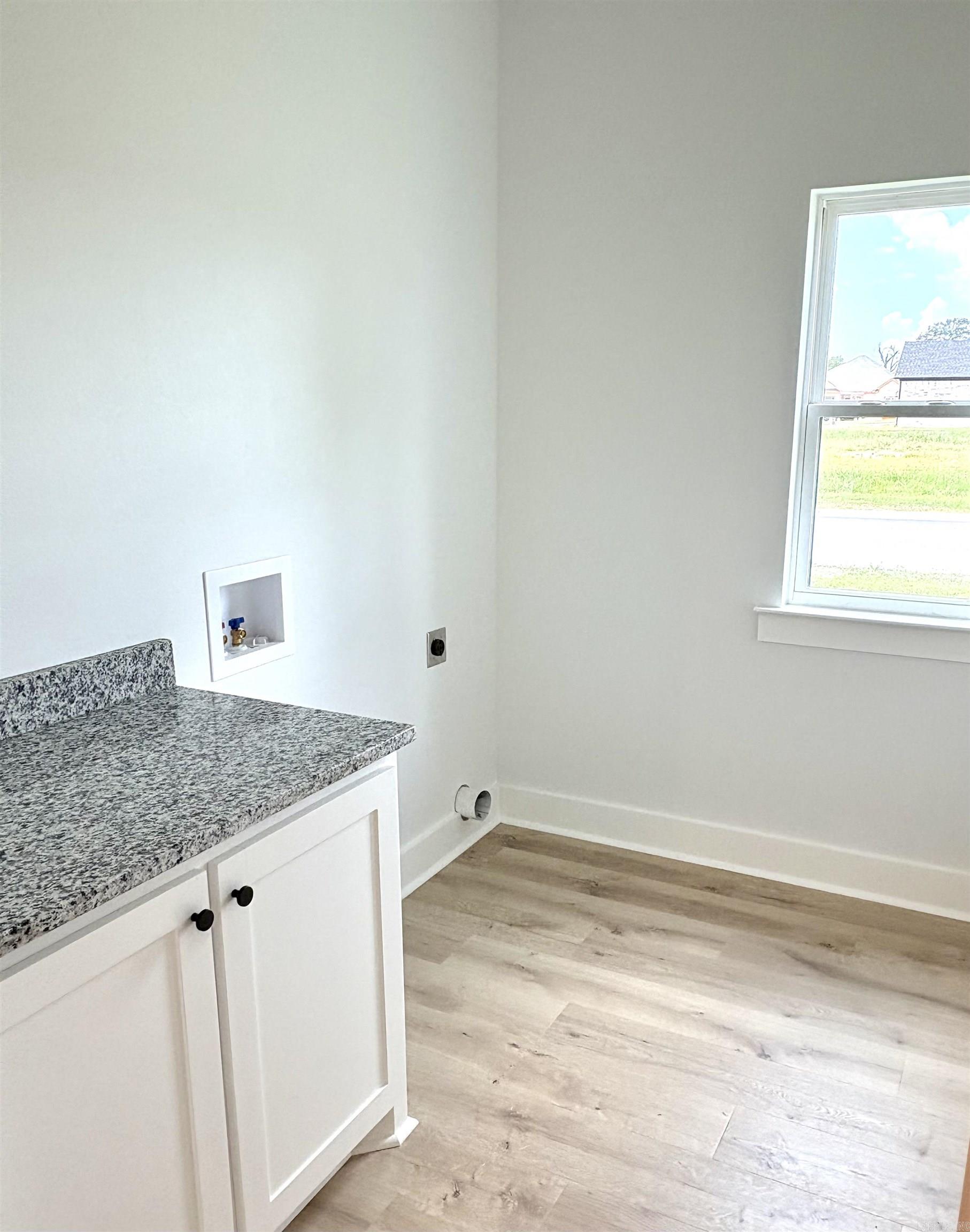 1 Dragonfly Cove Greenbrier, AR 72058