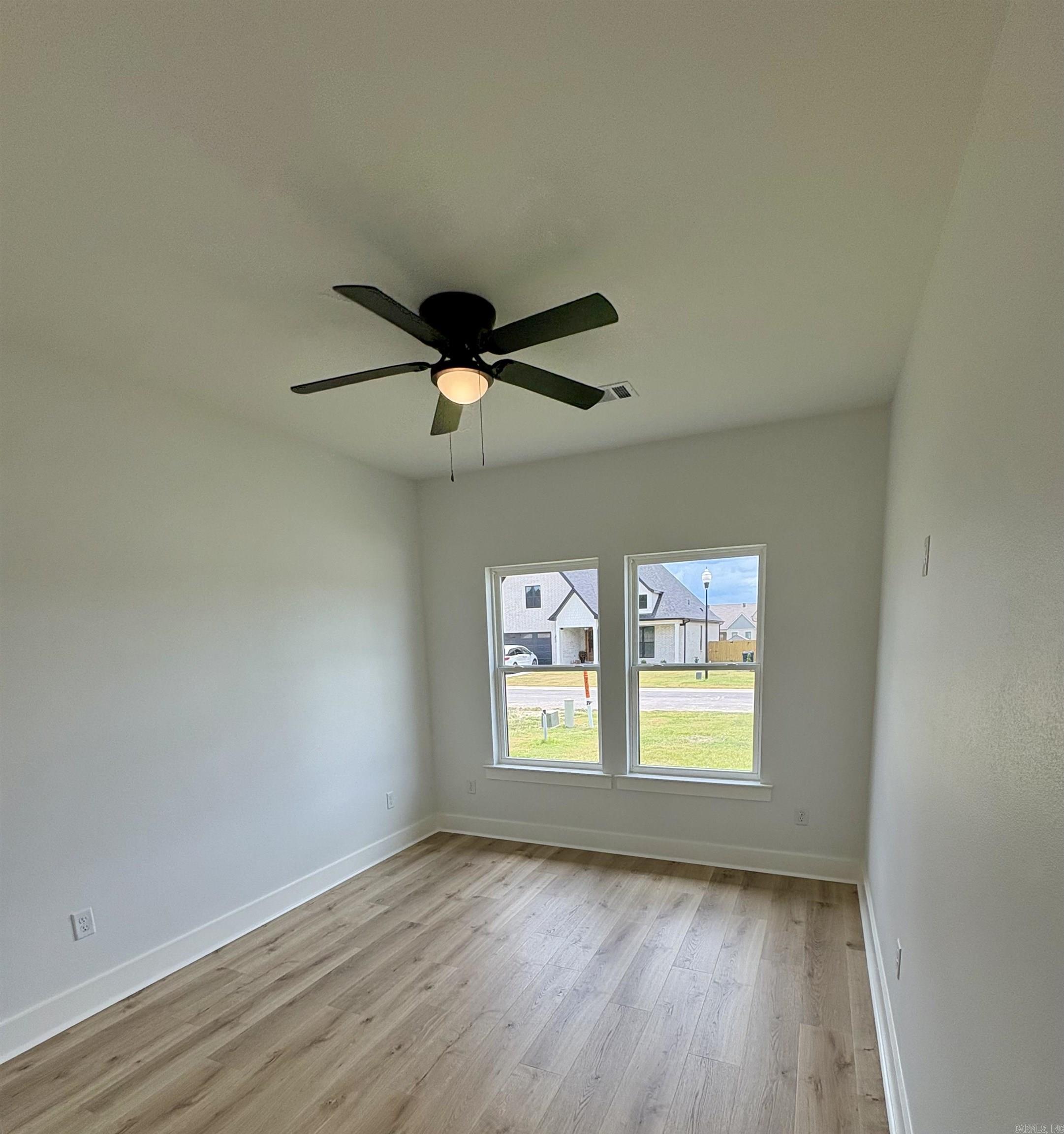 1 Dragonfly Cove Greenbrier, AR 72058