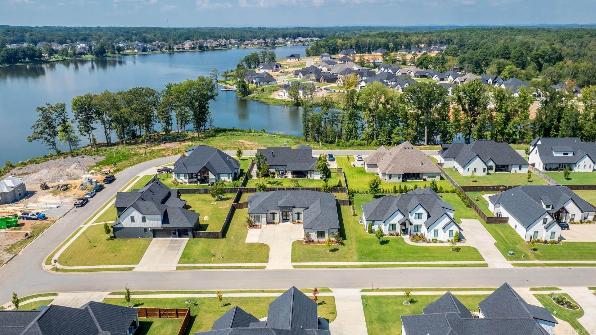 4904 Lake Vista Drive Benton, AR 72019