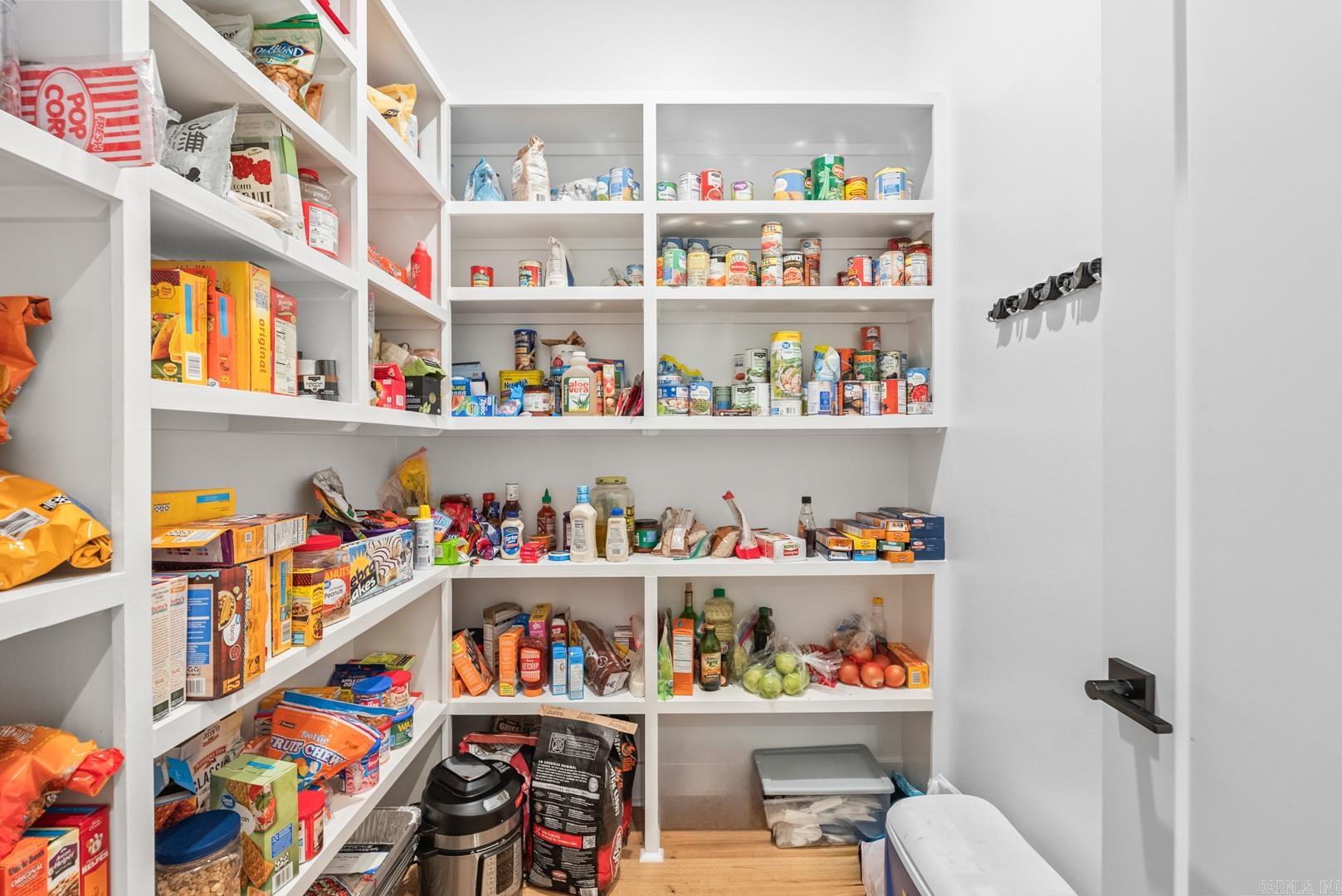 4904 Lake Vista Drive Benton, AR 72019