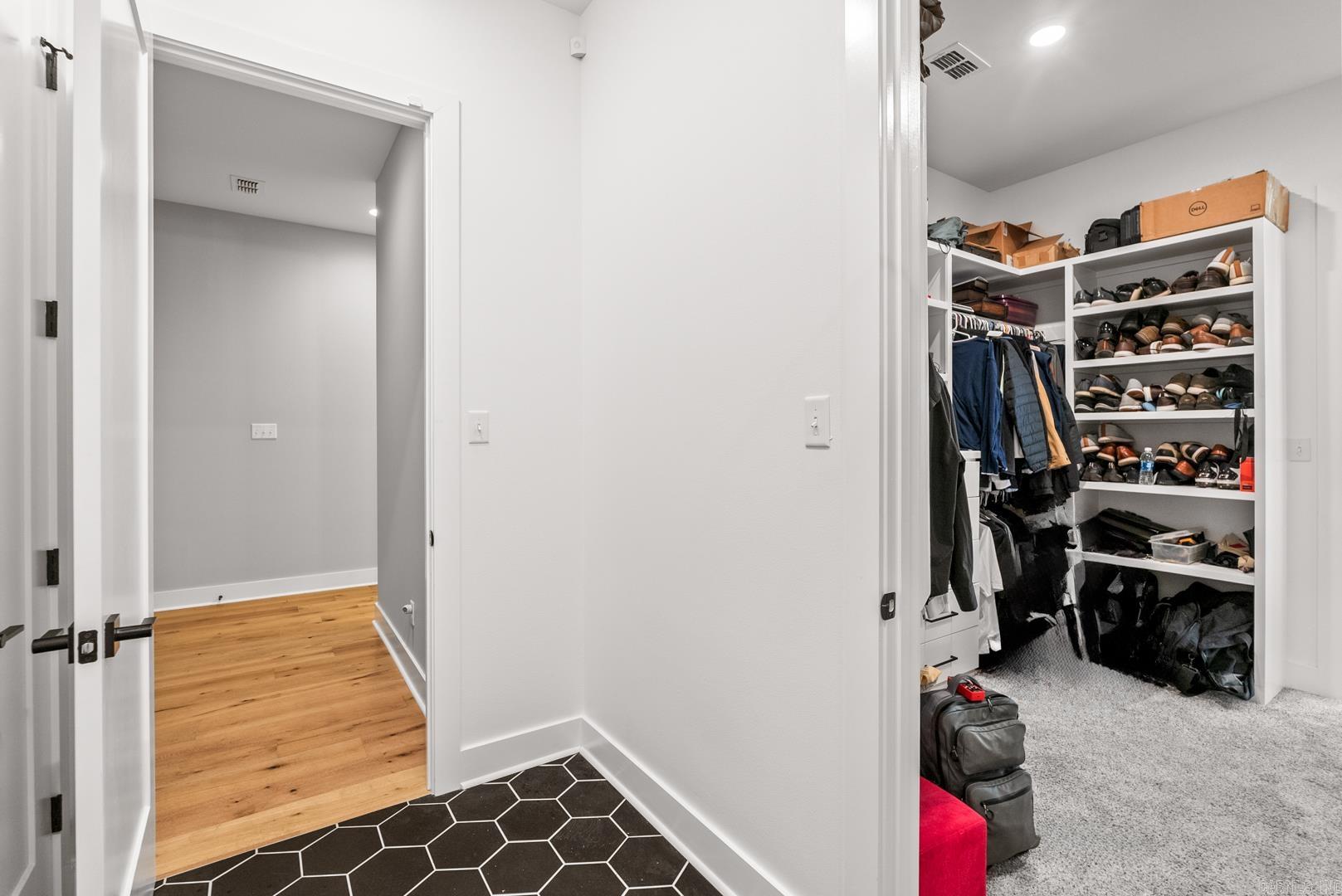 4904 Lake Vista Drive Benton, AR 72019