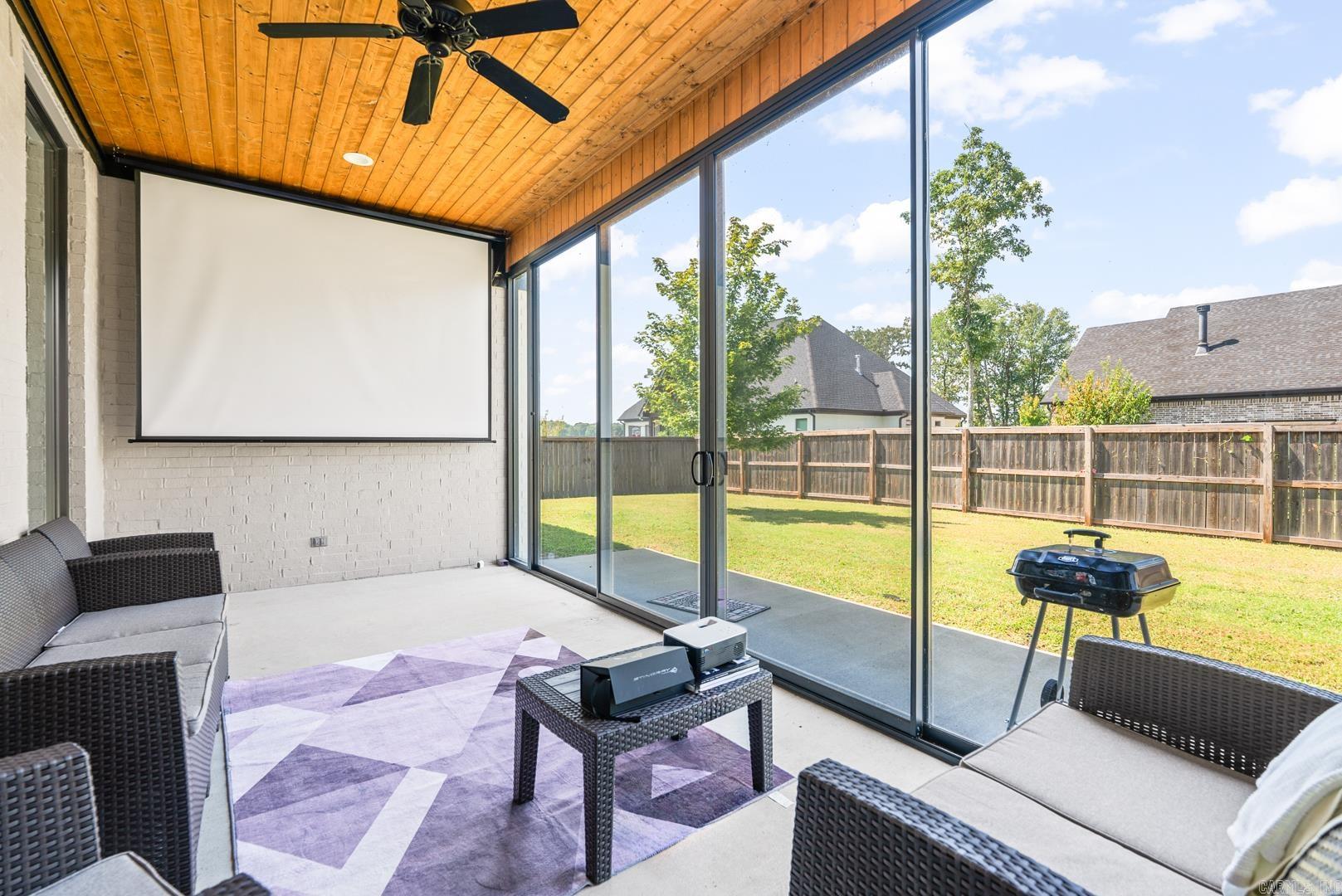 4904 Lake Vista Drive Benton, AR 72019